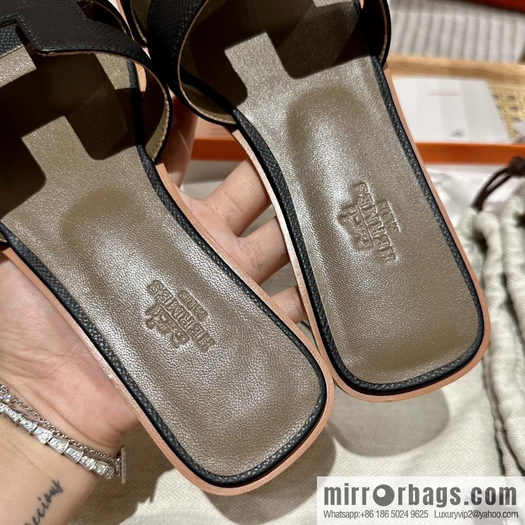Hermès leather outsole H slippers