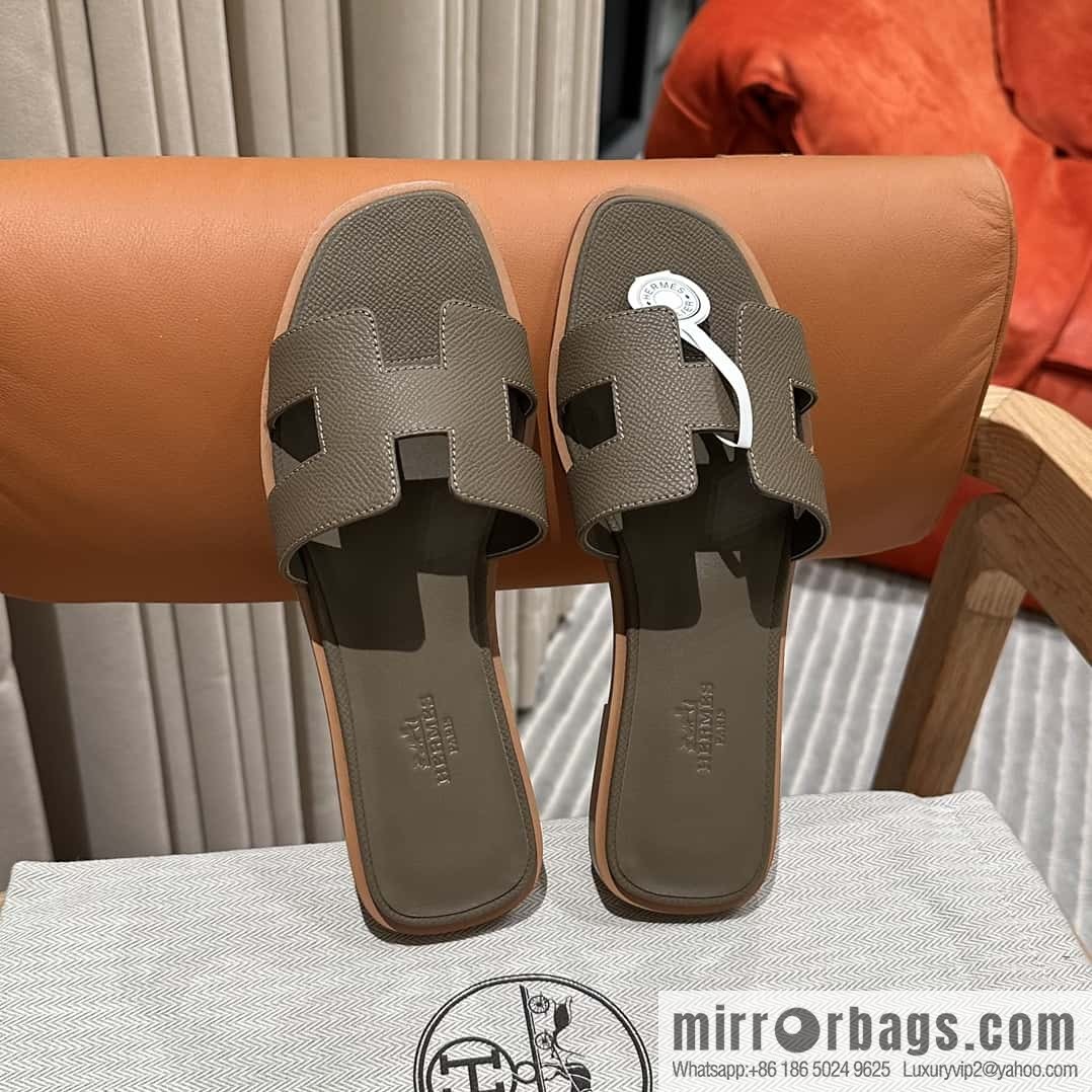 Hermes, classic slippers.