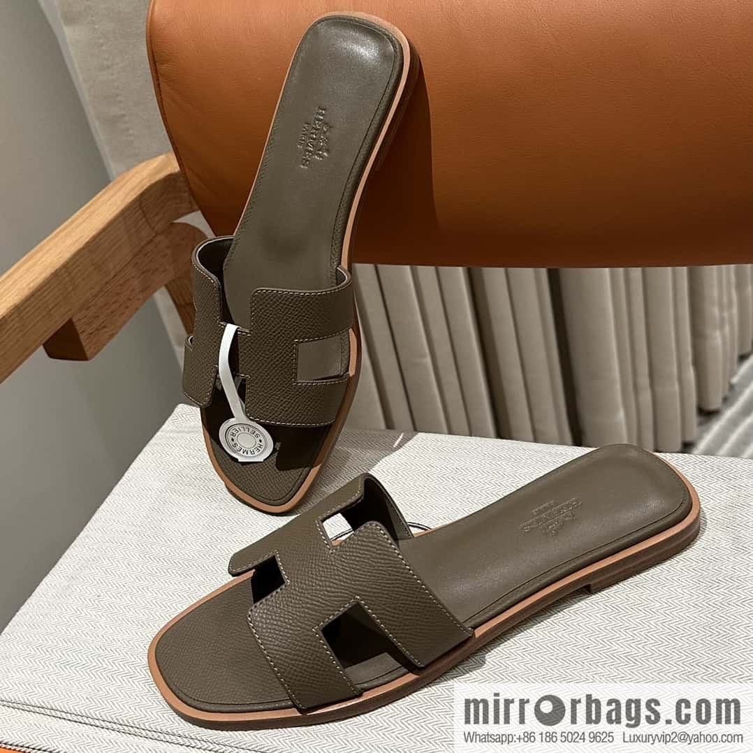 Hermes, classic slippers.