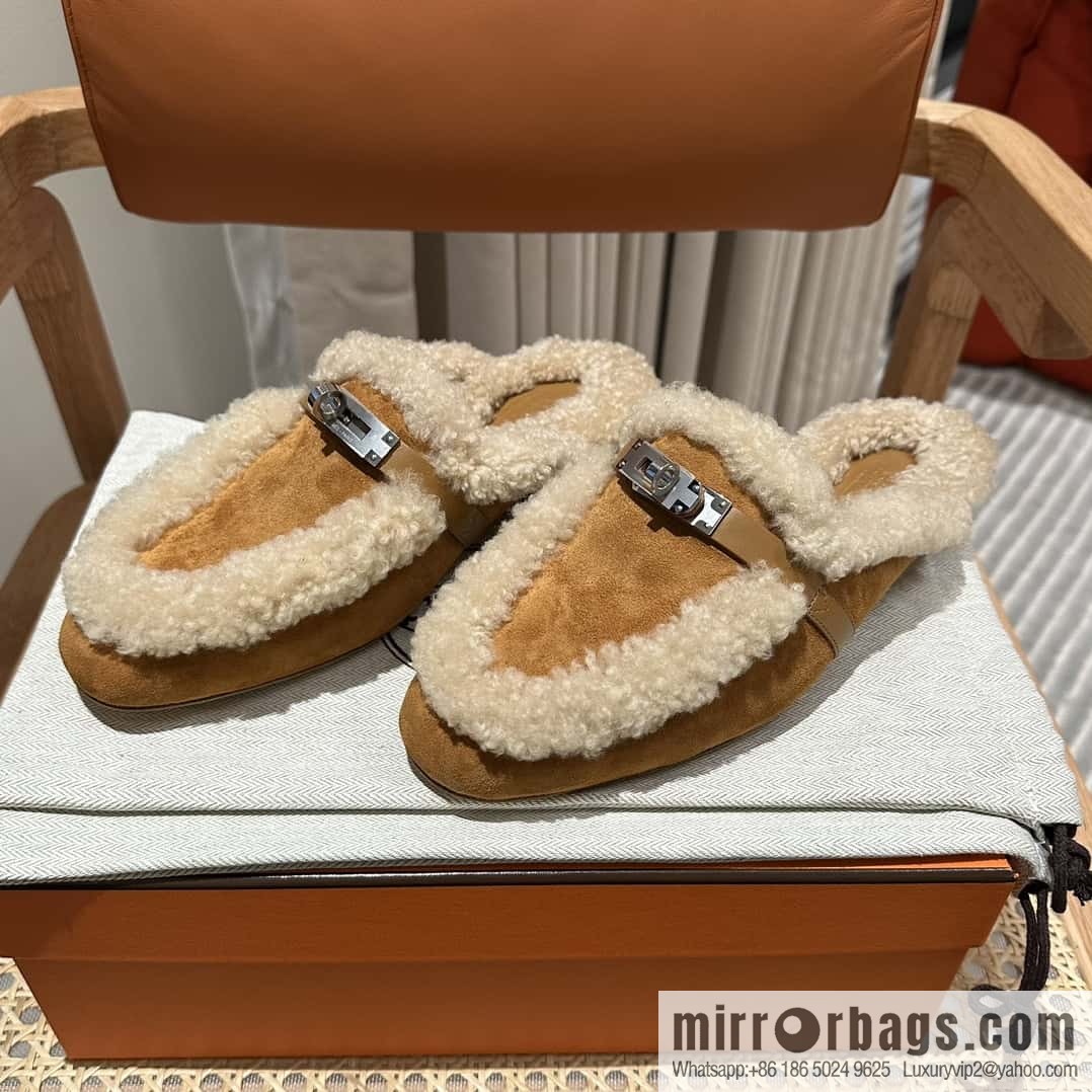 Hermes kelly muller hairy tow