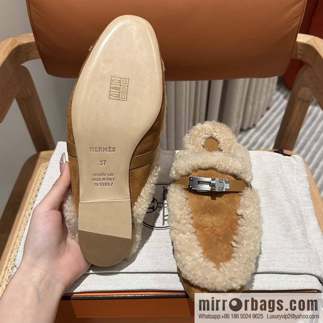 Hermes kelly muller hairy tow