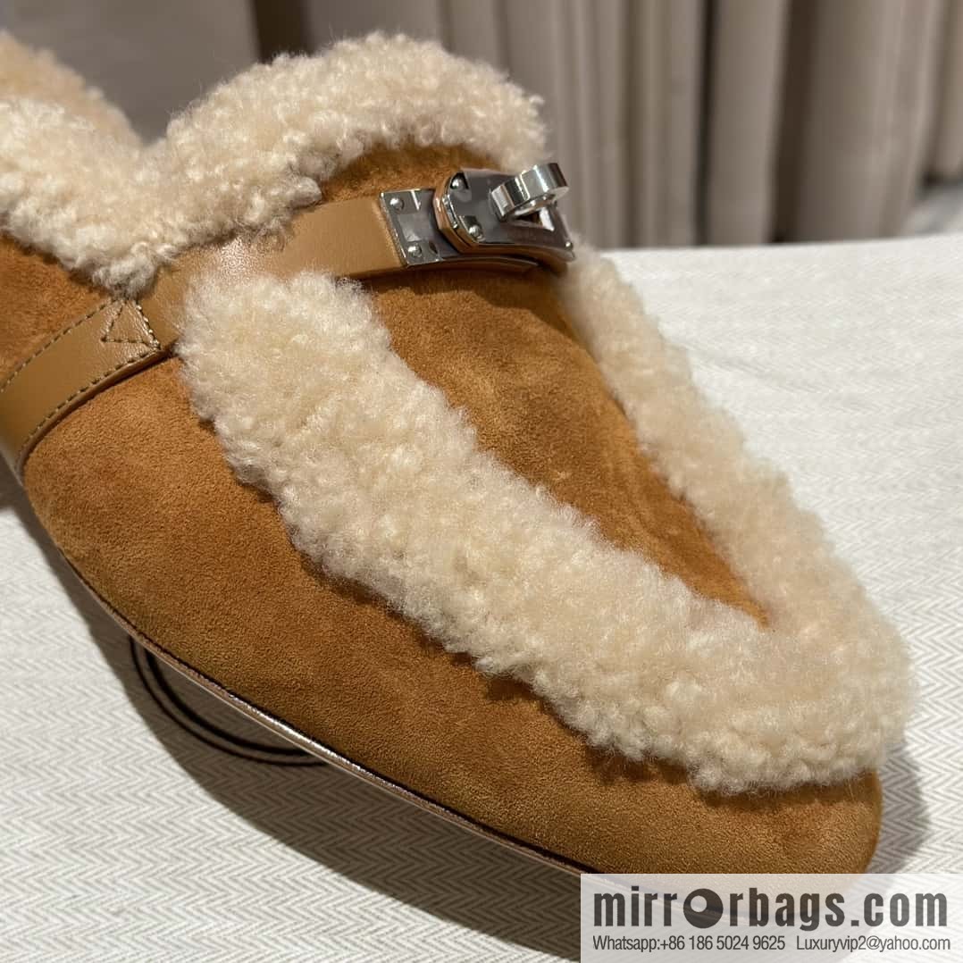 Hermes kelly muller hairy tow