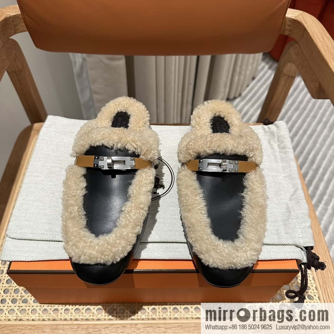 Hermes kelly muller hairy tow