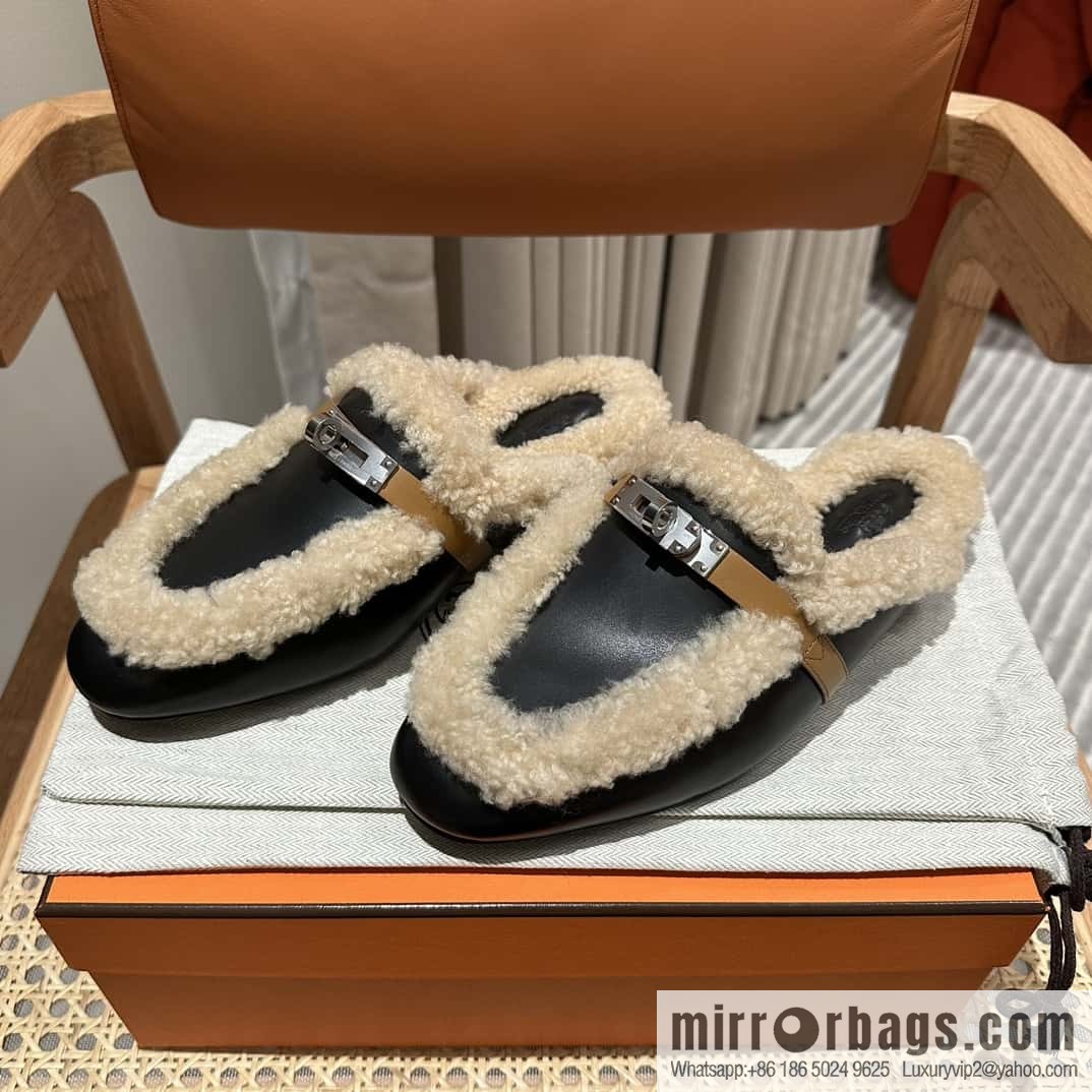 Hermes kelly muller hairy tow