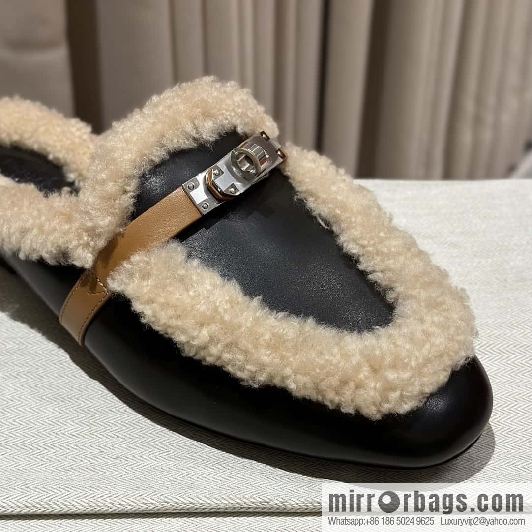 Hermes kelly muller hairy tow