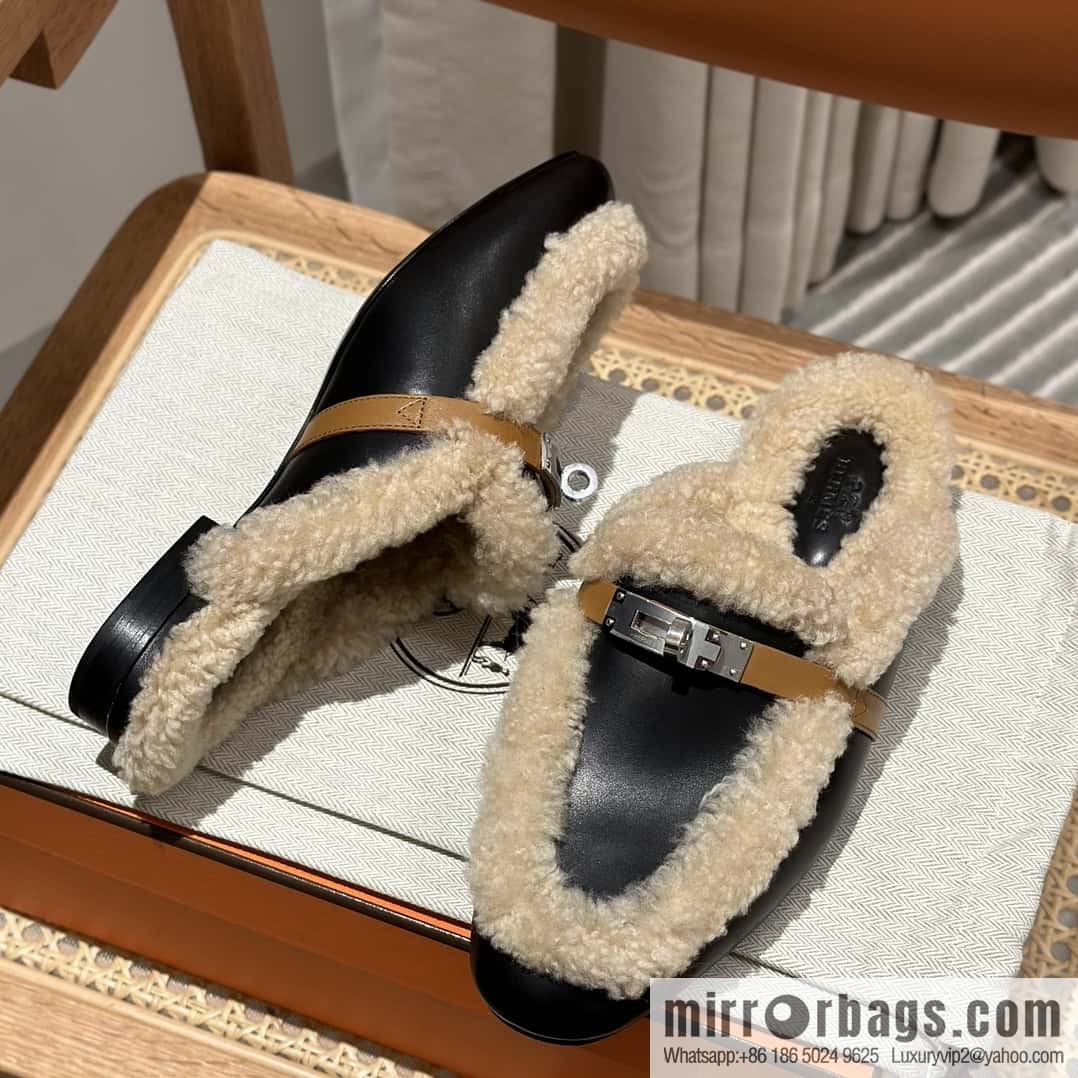 Hermes kelly muller hairy tow