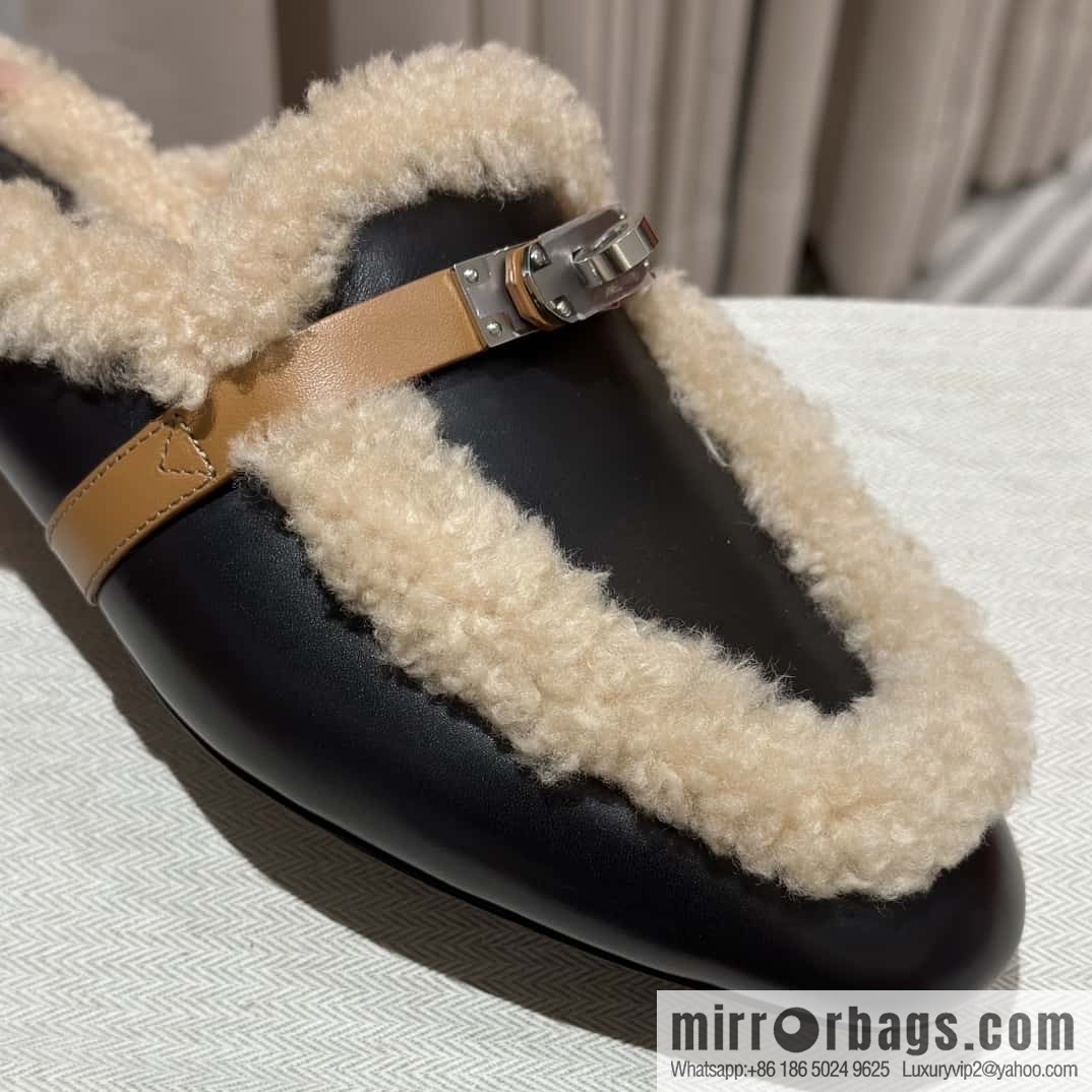 Hermes kelly muller hairy tow