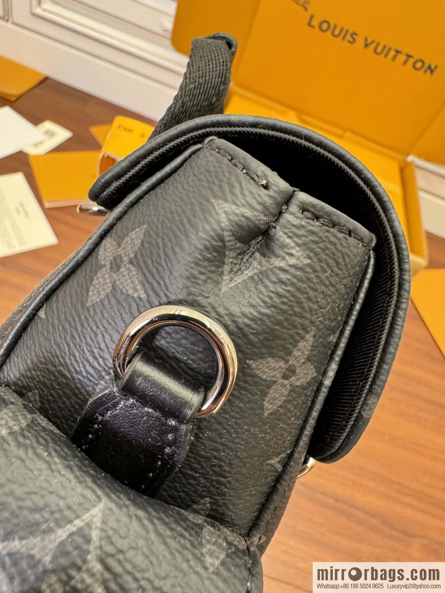 LV M82769 Nano Christopher