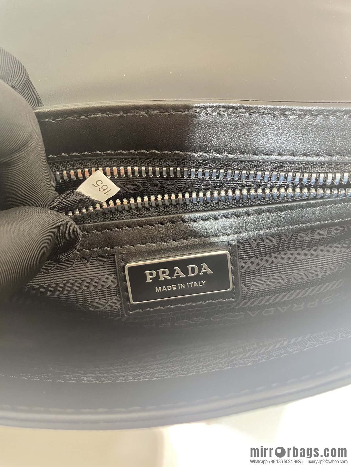 PRADA Saffiano leather (fabric) shoulder bag 2VD059