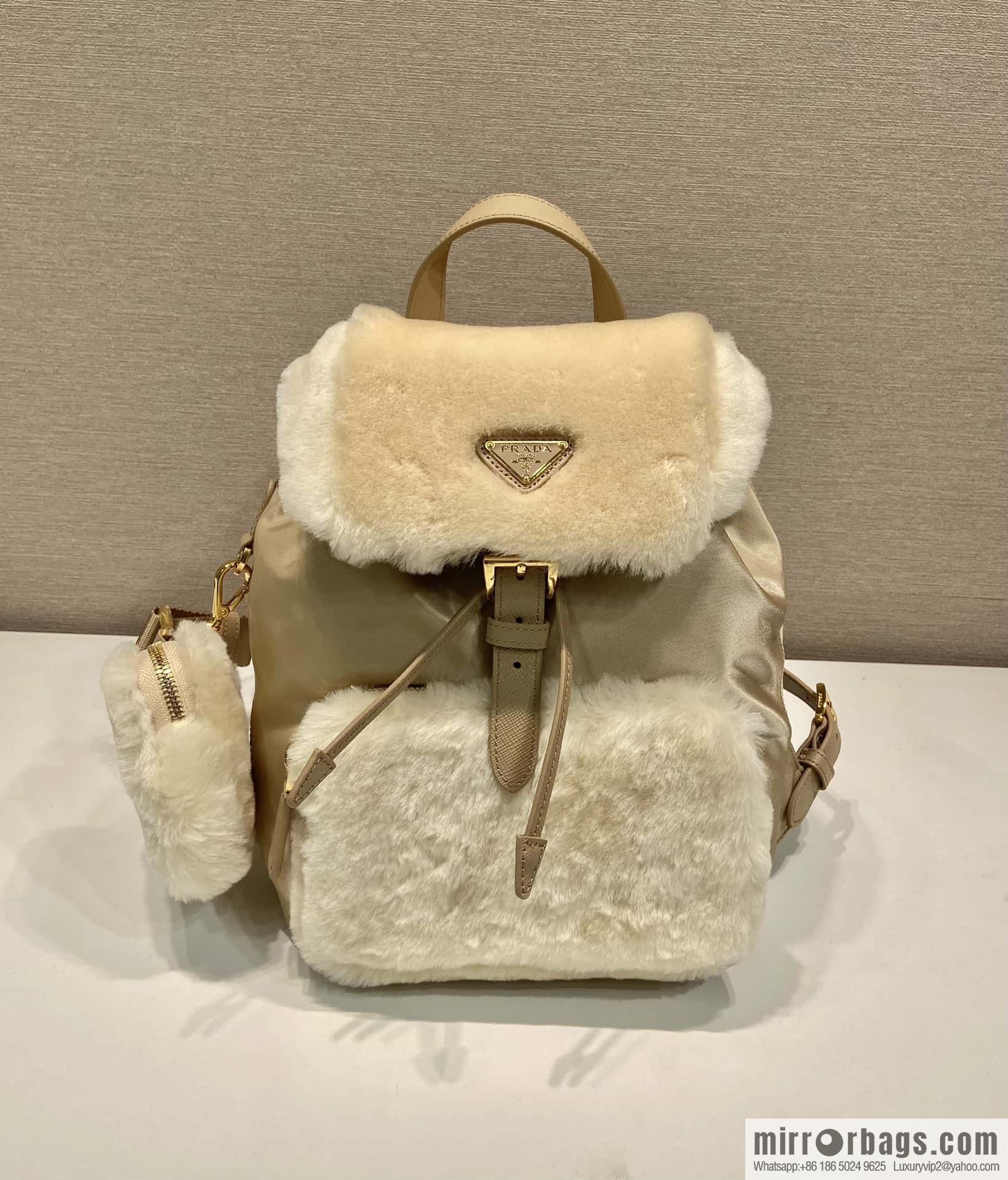 PRADA wool backpack 🎉 1BZ074