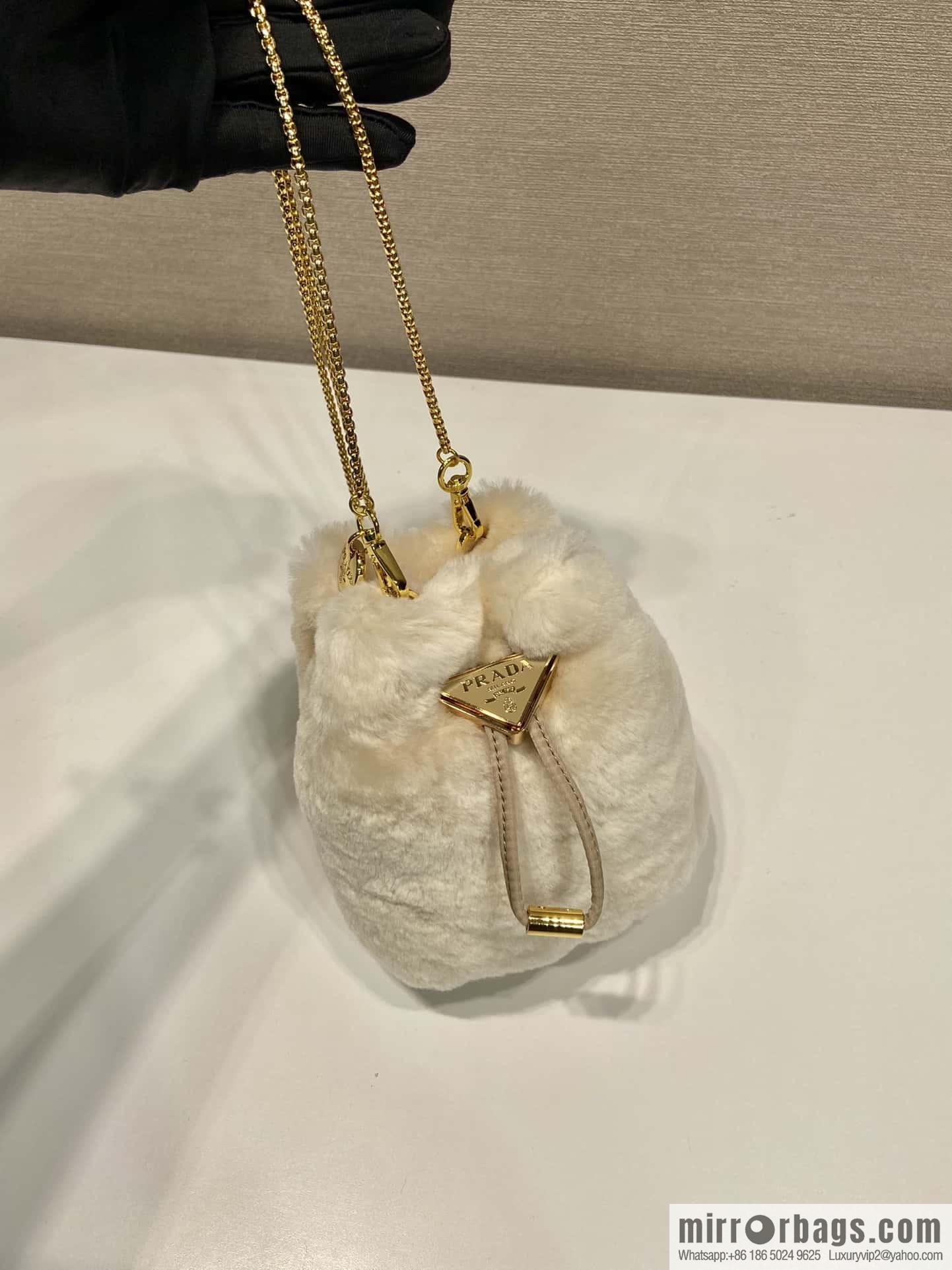 PRADA mini mini bucket bag 🎉 1NR016