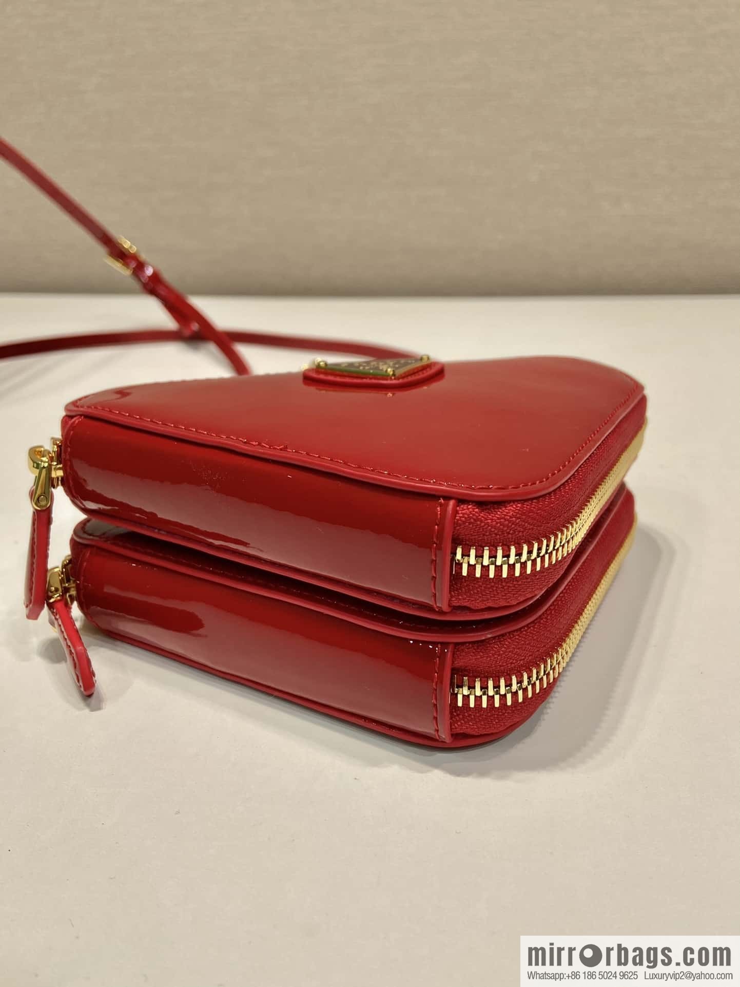 PRADA Gemini patent leather triangle bag 🎉 1NR015 New 😘 patent leather