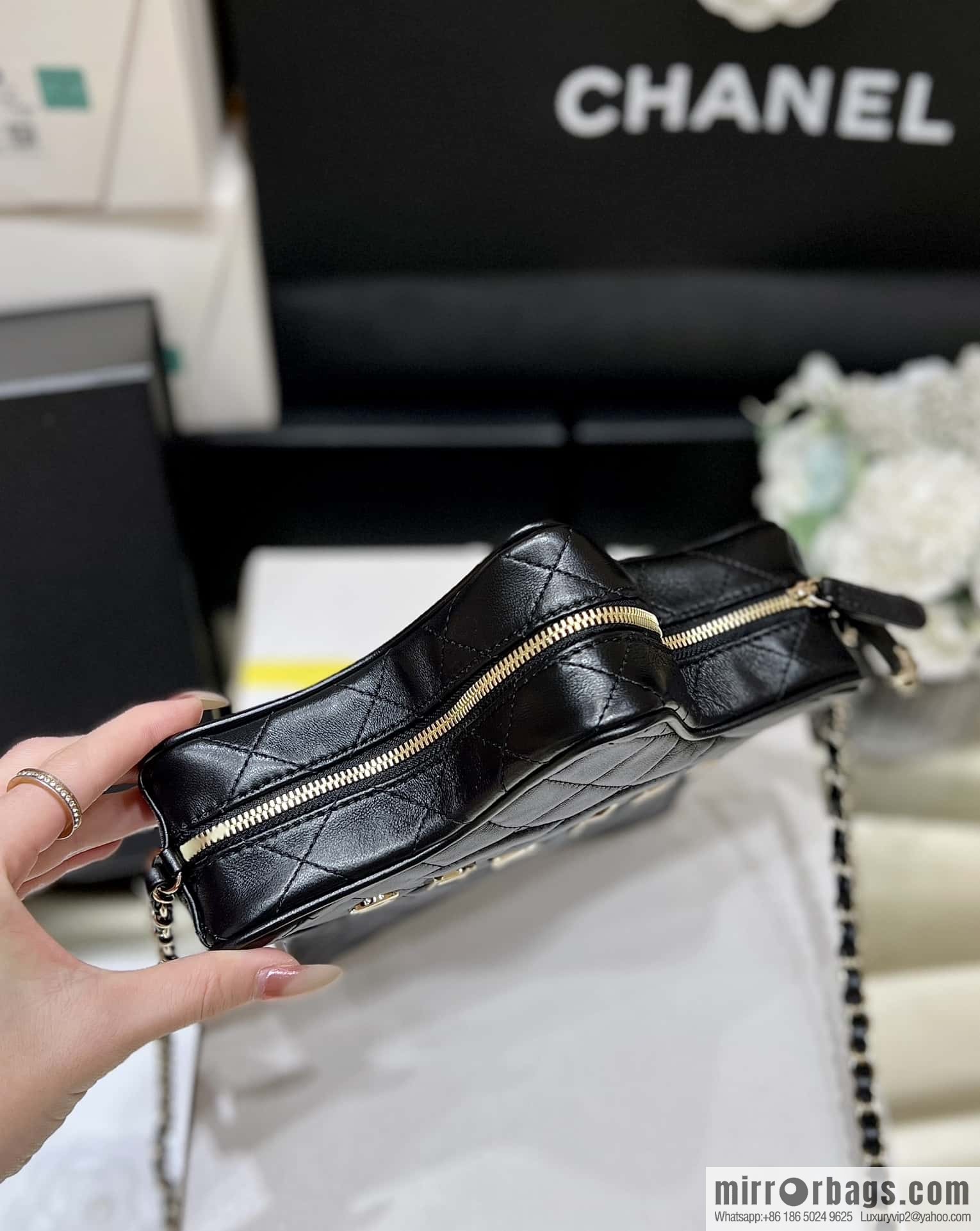CHANEL 24C Early Spring Vacation Series Limited Edition Star Bag AS4579 black