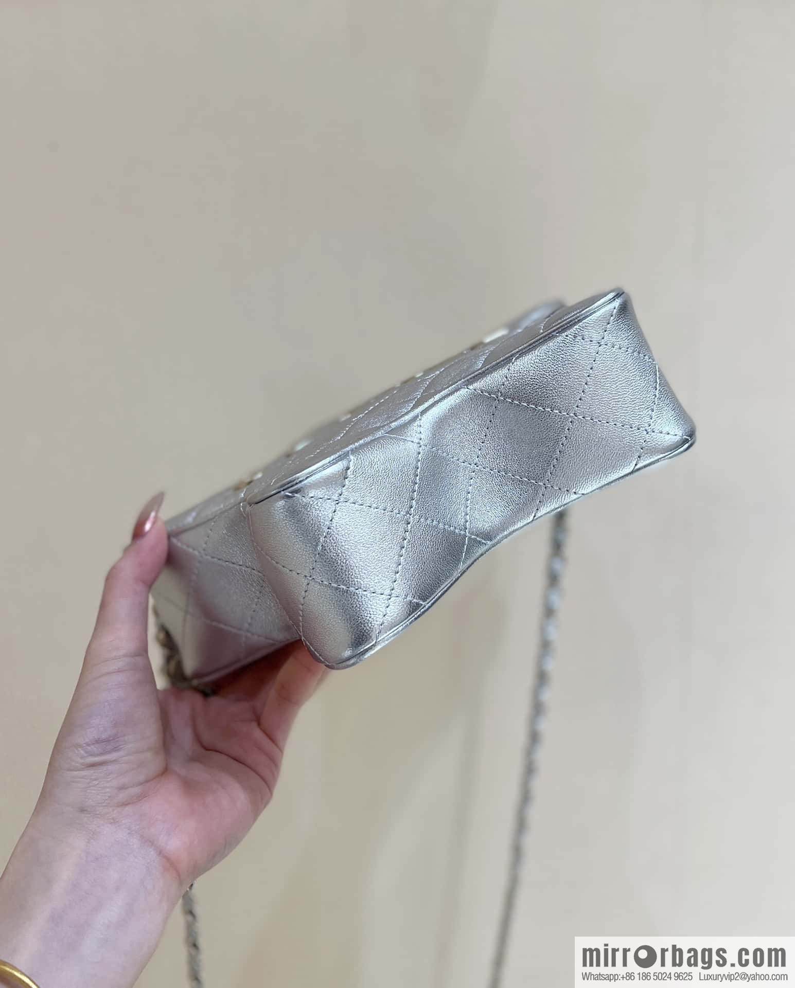 CHANEL 24C Early Spring Vacation Series Limited Edition Star Bag AS4579 silver