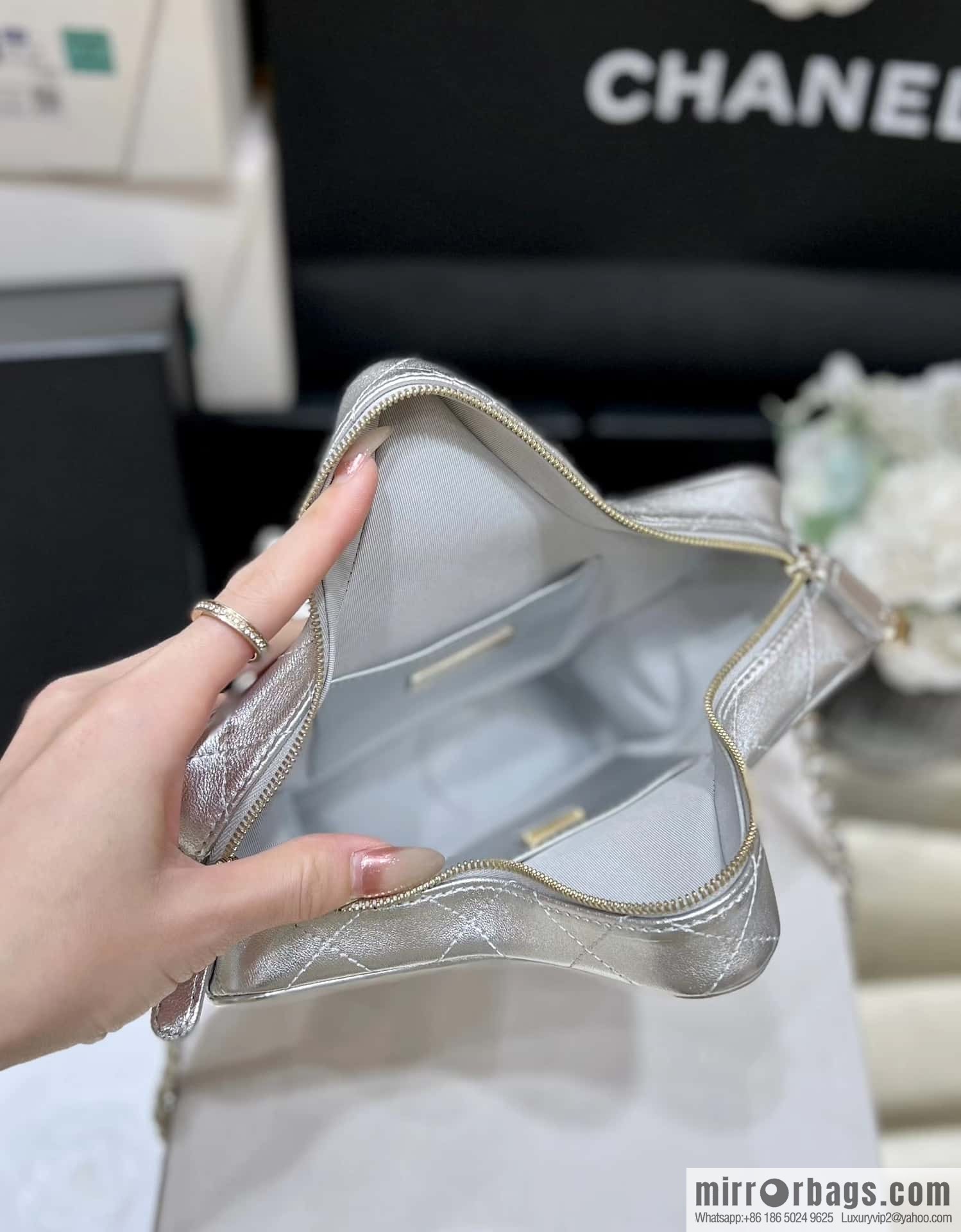CHANEL 24C Early Spring Vacation Series Limited Edition Star Bag AS4579 silver