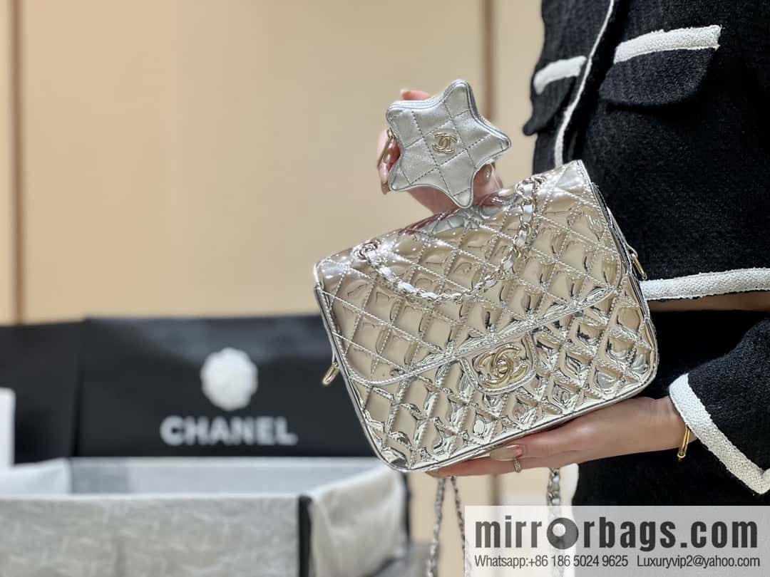 CHANEL 24C early spring vacation series catwalk patent leather double backpack AS4649