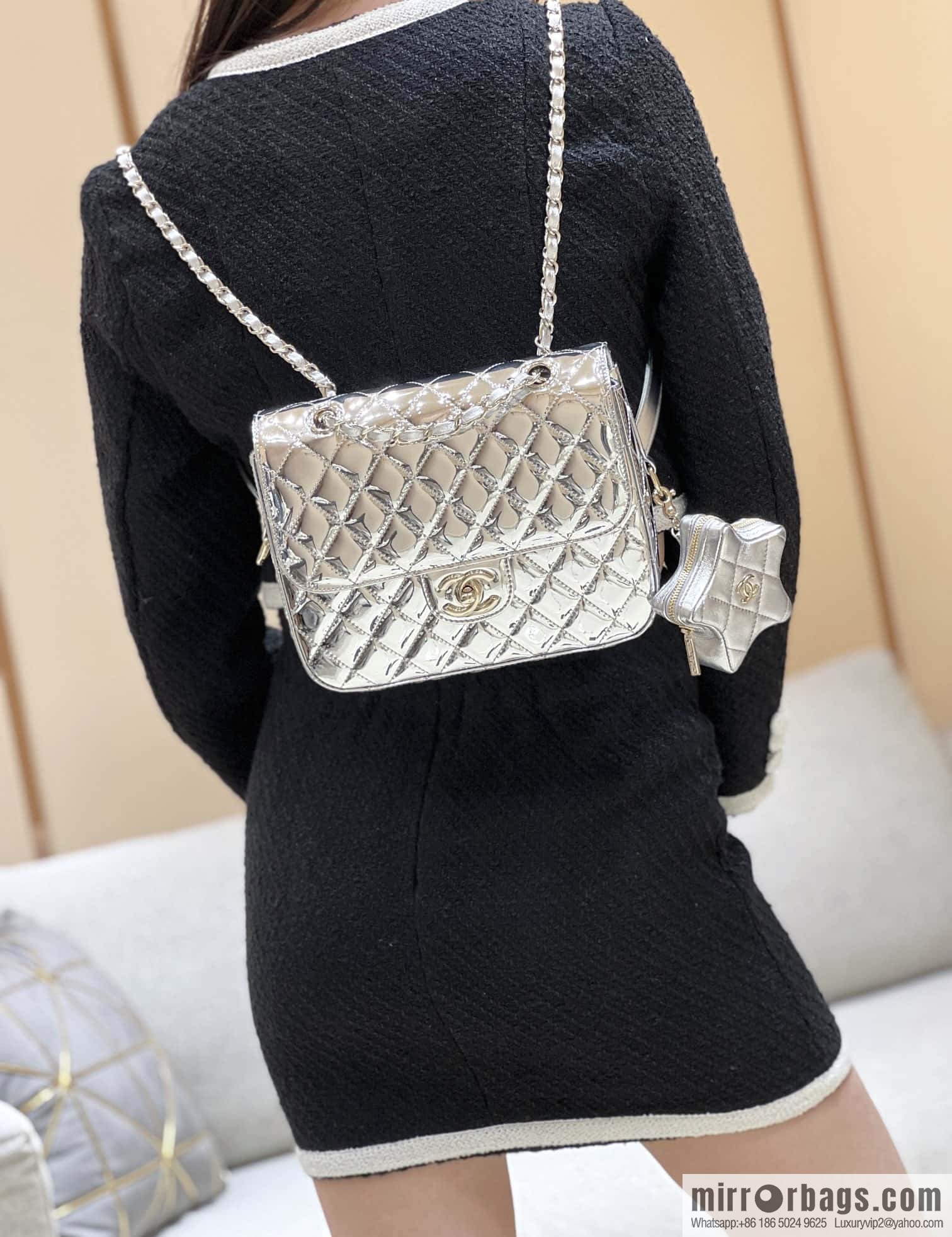 CHANEL 24C early spring vacation series catwalk patent leather double backpack AS4649