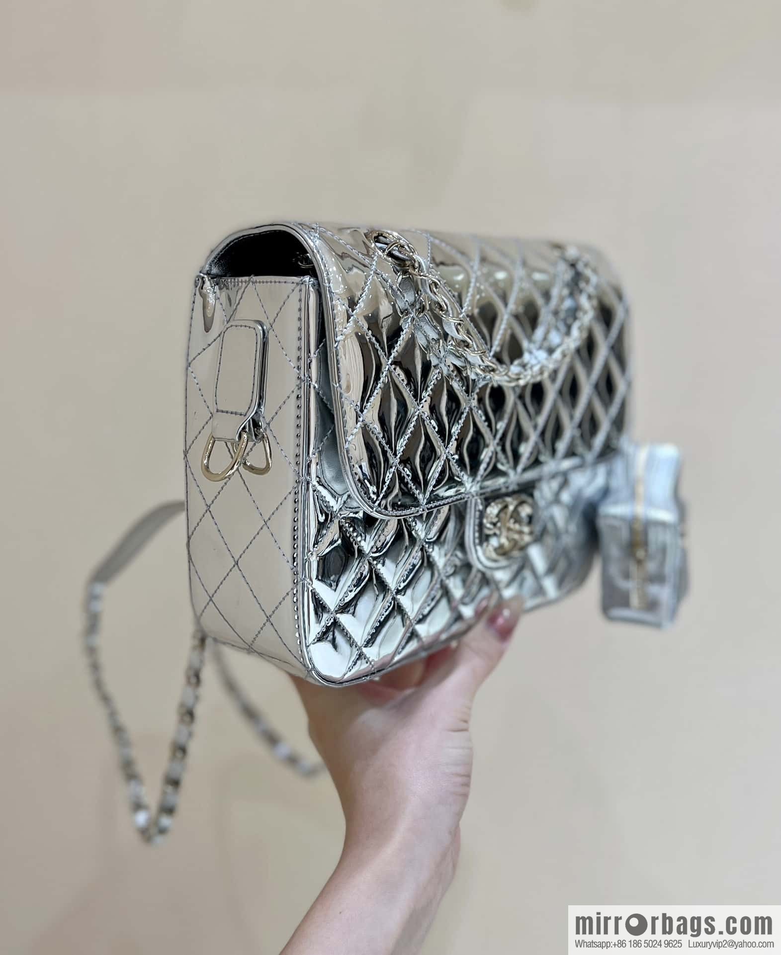 CHANEL 24C early spring vacation series catwalk patent leather double backpack AS4649