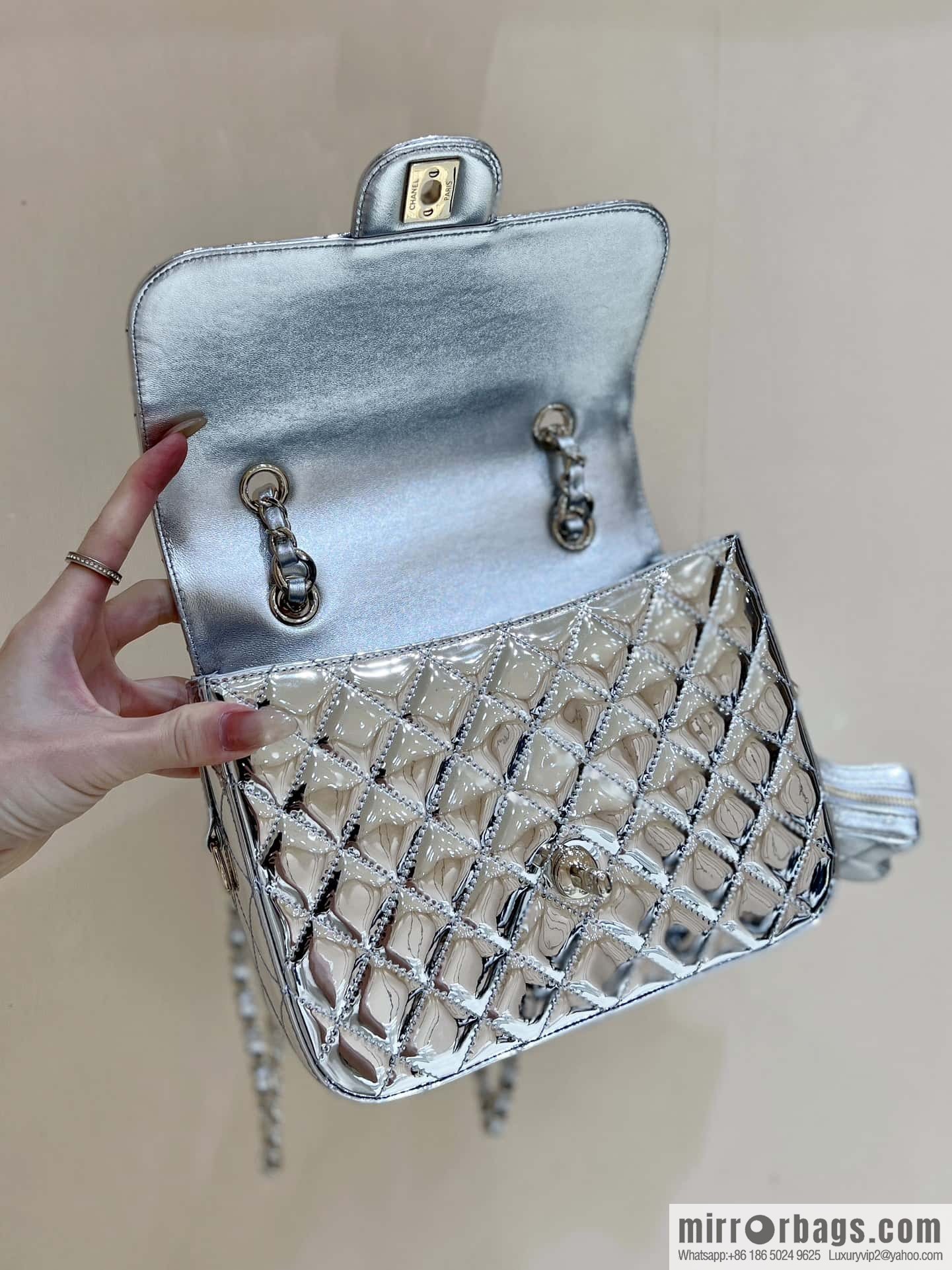CHANEL 24C early spring vacation series catwalk patent leather double backpack AS4649