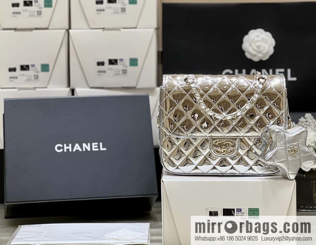 CHANEL 24C early spring vacation series catwalk patent leather double backpack AS4649
