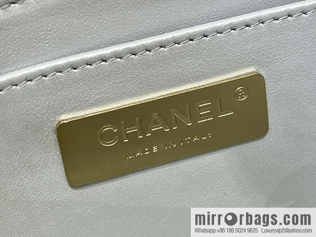 CHANEL 24C early spring vacation series catwalk patent leather double backpack AS4649