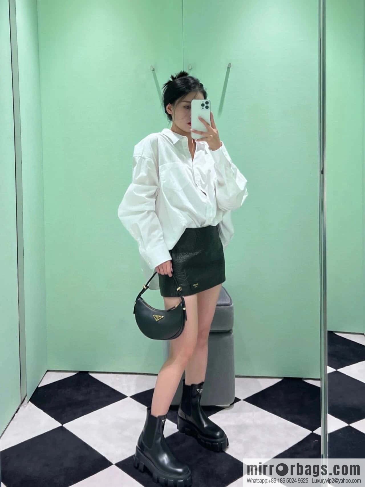 PRADA Triangle standard serrated wheel, muffin thick-bottomed cigarette tube short boots