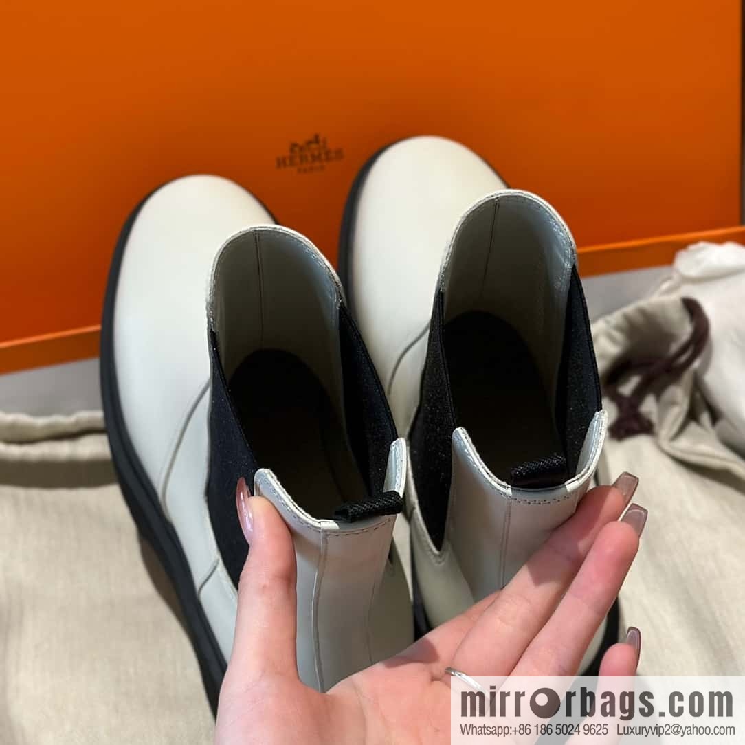 Hermès H's new autumn and winter Chelsea boots