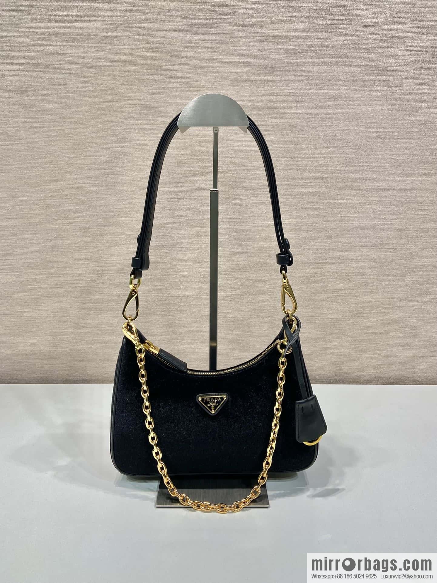 PRADA Velvet Hobo 🎉 1 BC 204 Hand Carry/Underarm Bag/Crossbody Bag