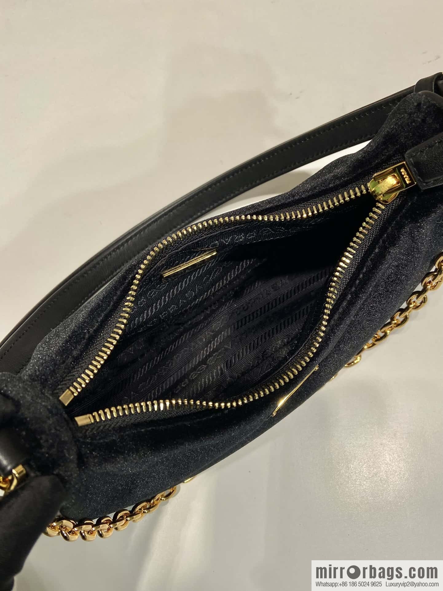 PRADA Velvet Hobo 🎉 1 BC 204 Hand Carry/Underarm Bag/Crossbody Bag