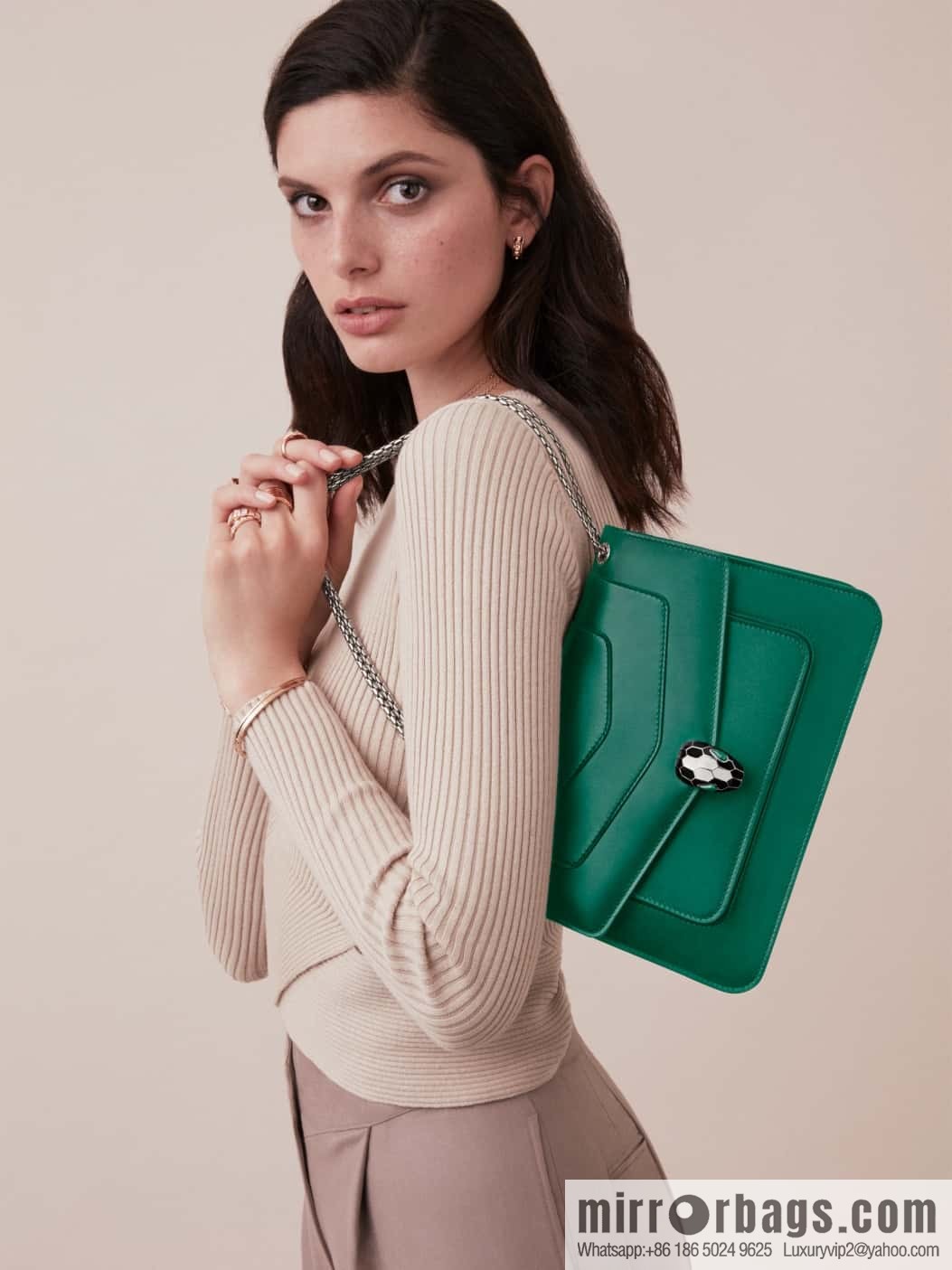 BVLGARI Bulgari crossbody bag 290323 emerald 25CM