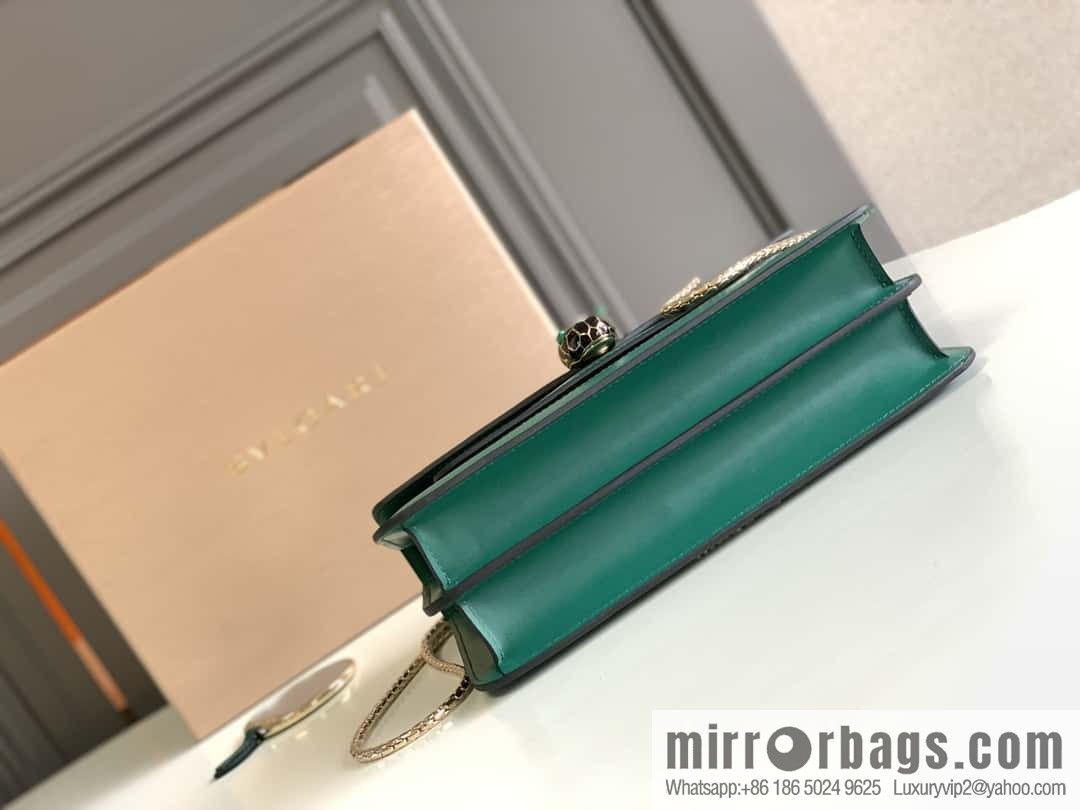 BVLGARI Bulgari crossbody bag 290323 emerald 25CM