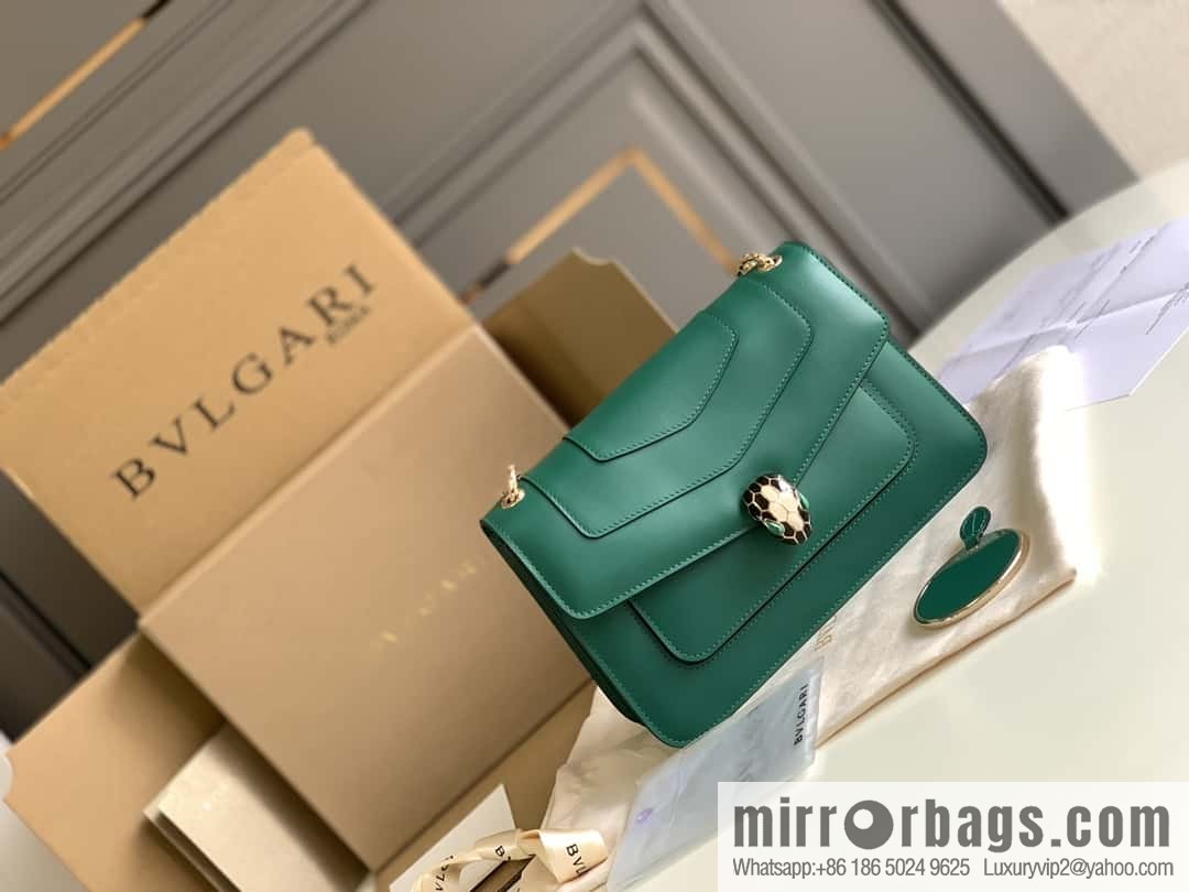 BVLGARI Bulgari crossbody bag 290323 emerald 25CM