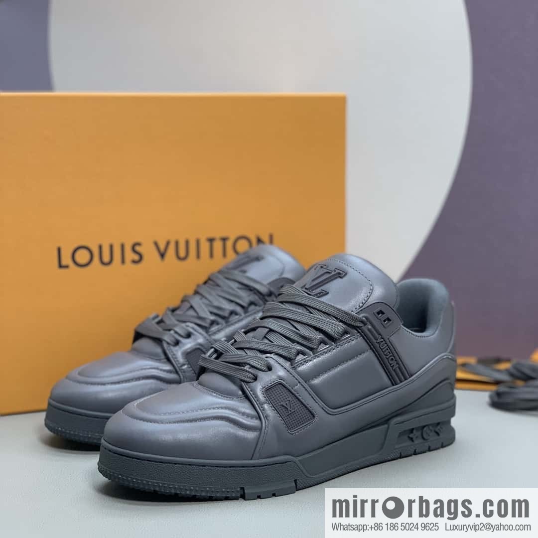 LV men's sports and leisure shoes