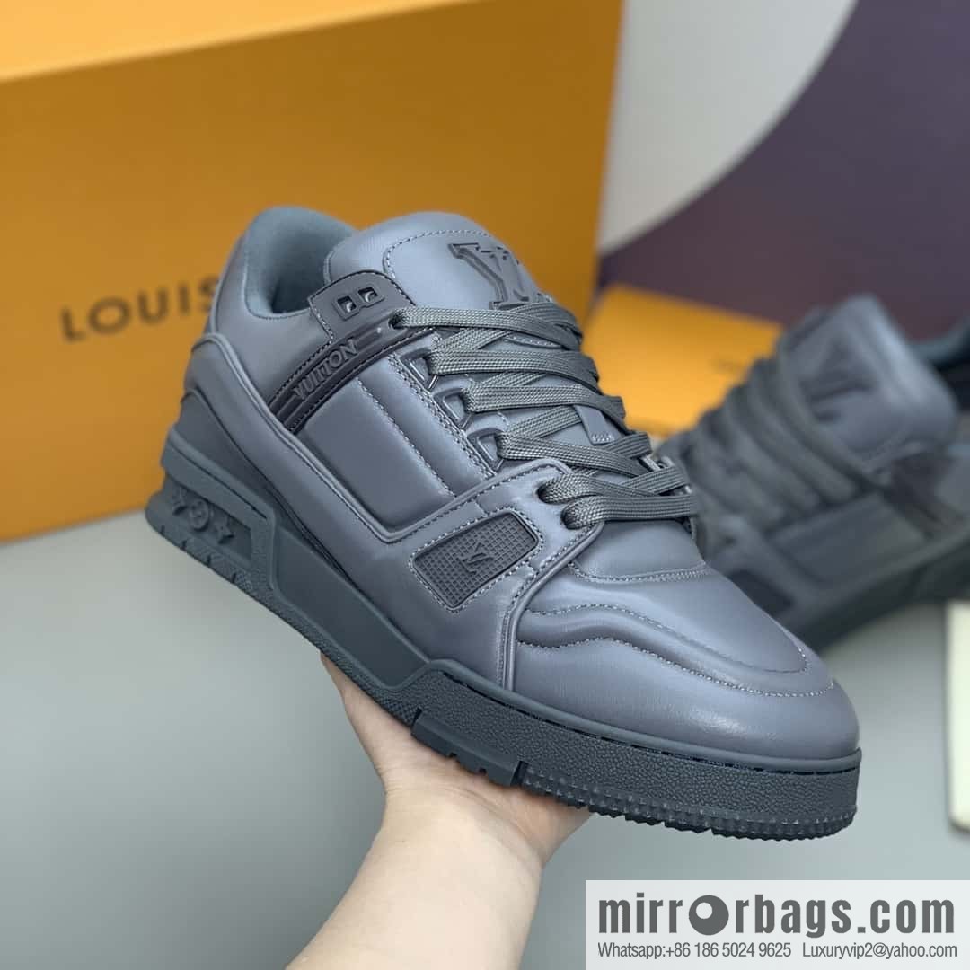 LV men's sports and leisure shoes