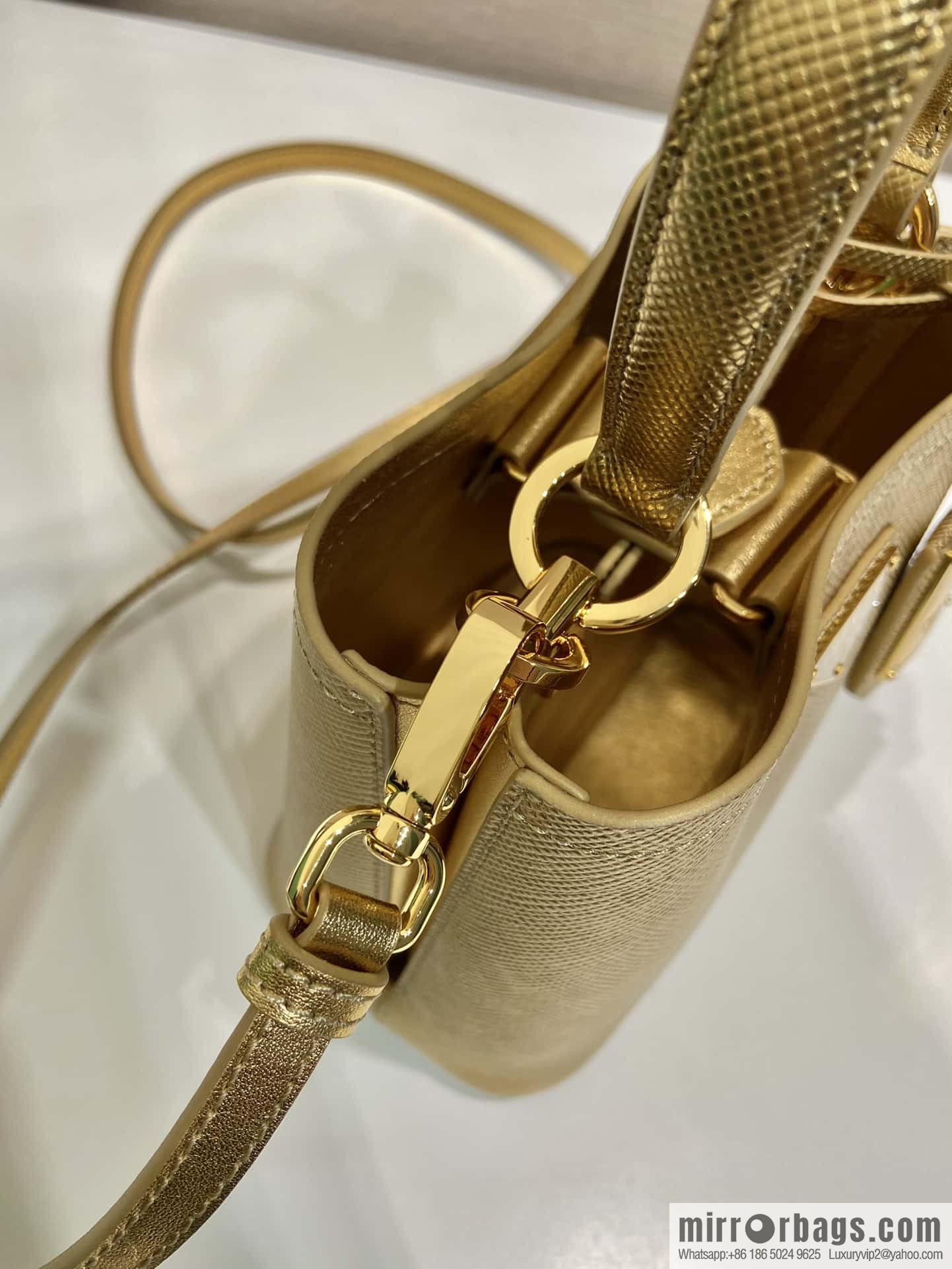 PRADA new color bucket bag 🎉 1BA373 gold