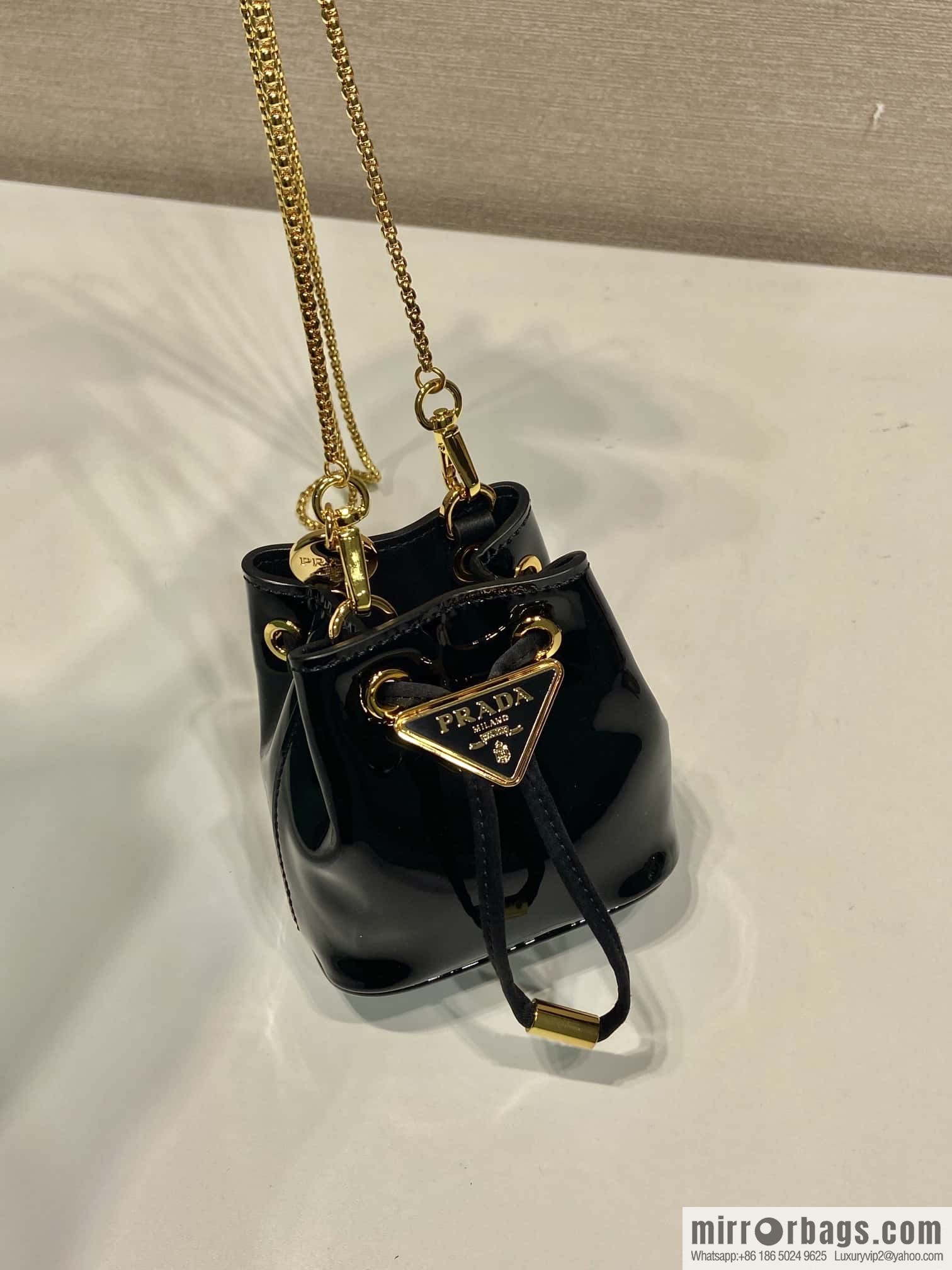 PRADA patent leather bucket 🎉 1NR016 black