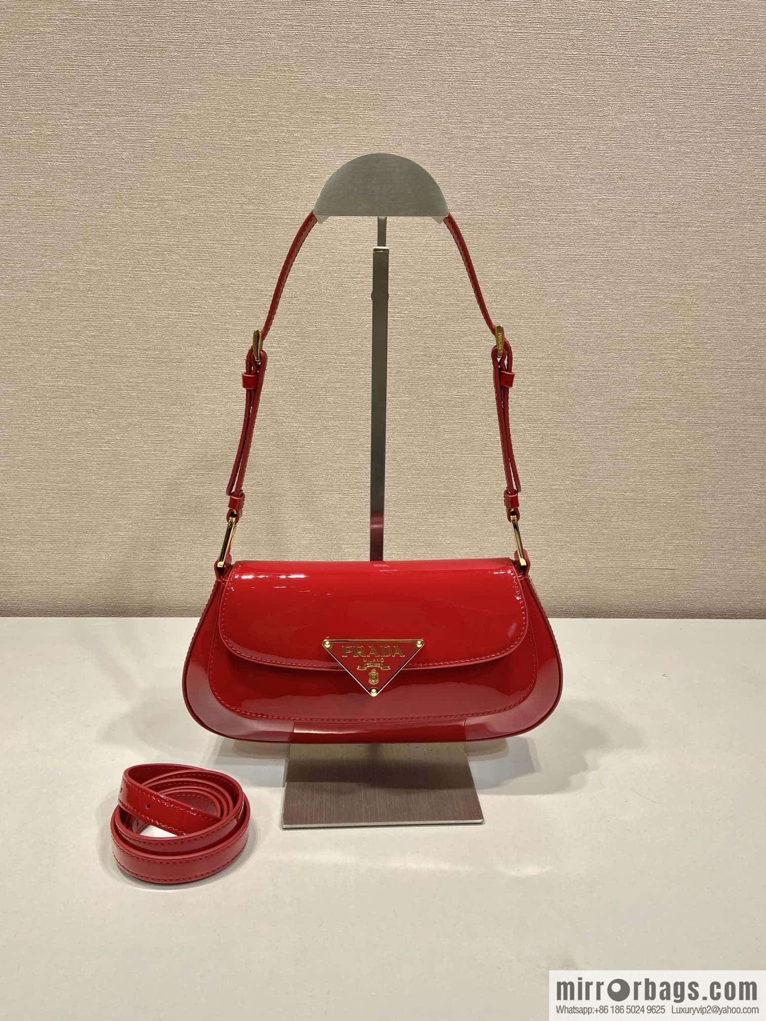 PRADA patent leather armpit bag 🎉 1BD345 big red