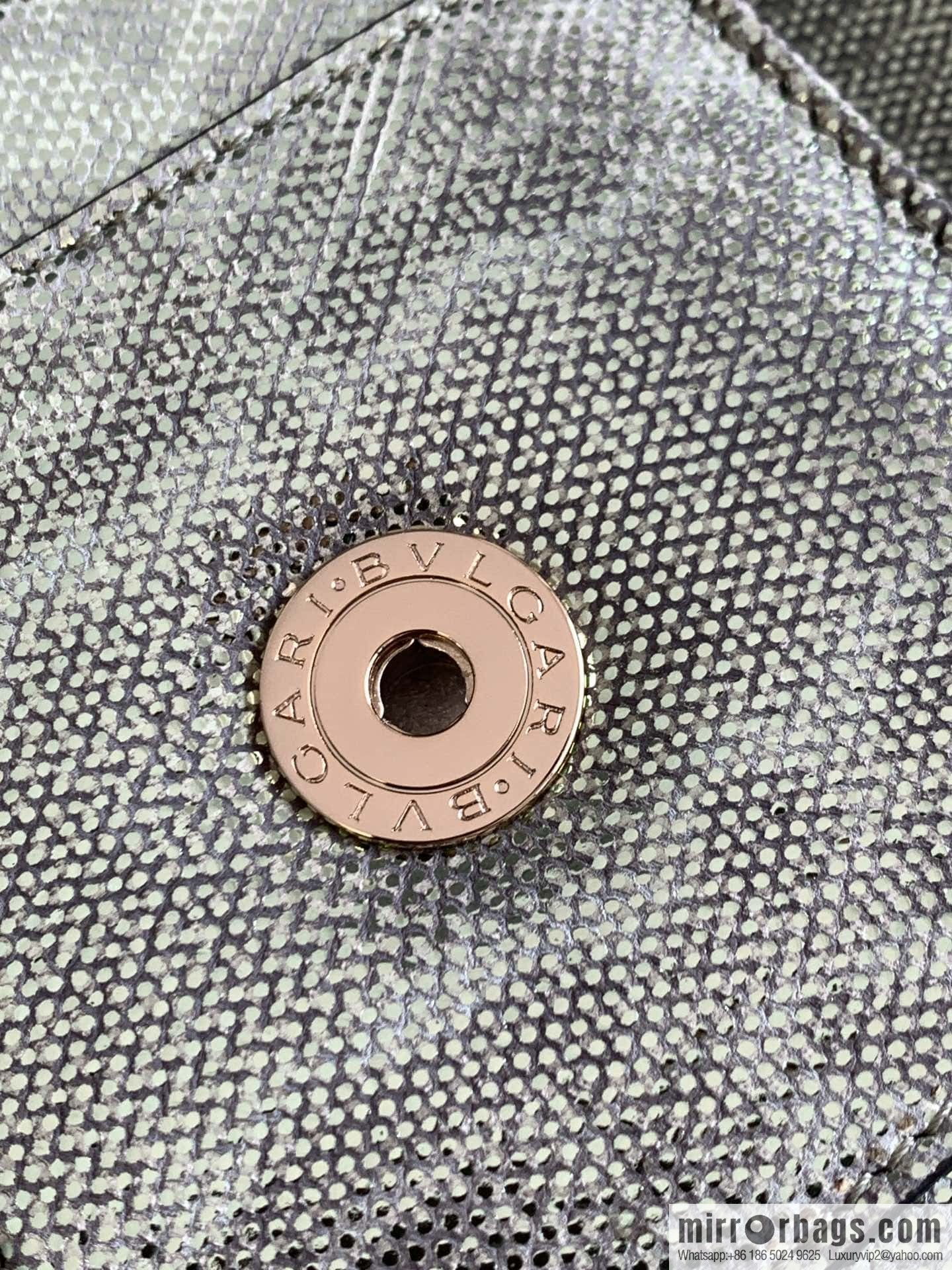 BVLGARI Bulgari Sprpenti Forever water snake skin inner small sheepskin chain bag 618792 mint green 20CM