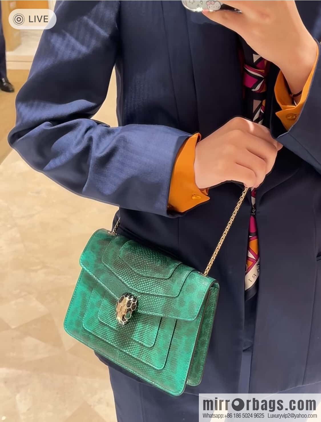 BVLGARI Bulgari Sprpenti Forever Green Grandmother Green Glossy Water Snakeskin chain bag 20CM 618792