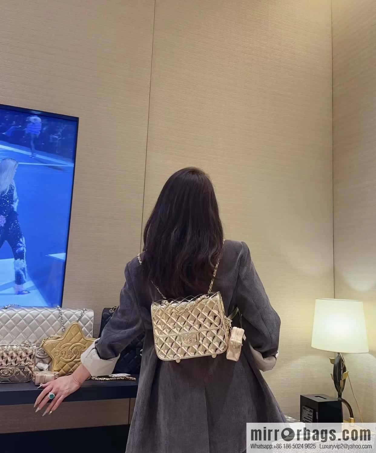 CHANEL 24C early spring vacation series catwalk model patent leather double backpack AS4649 gold