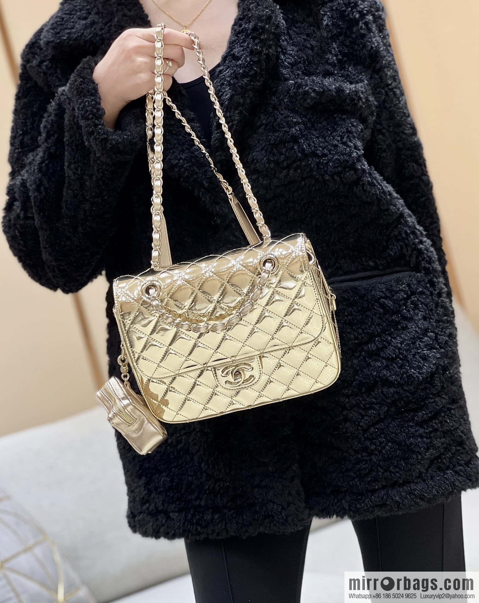 CHANEL 24C early spring vacation series catwalk model patent leather double backpack AS4649 gold