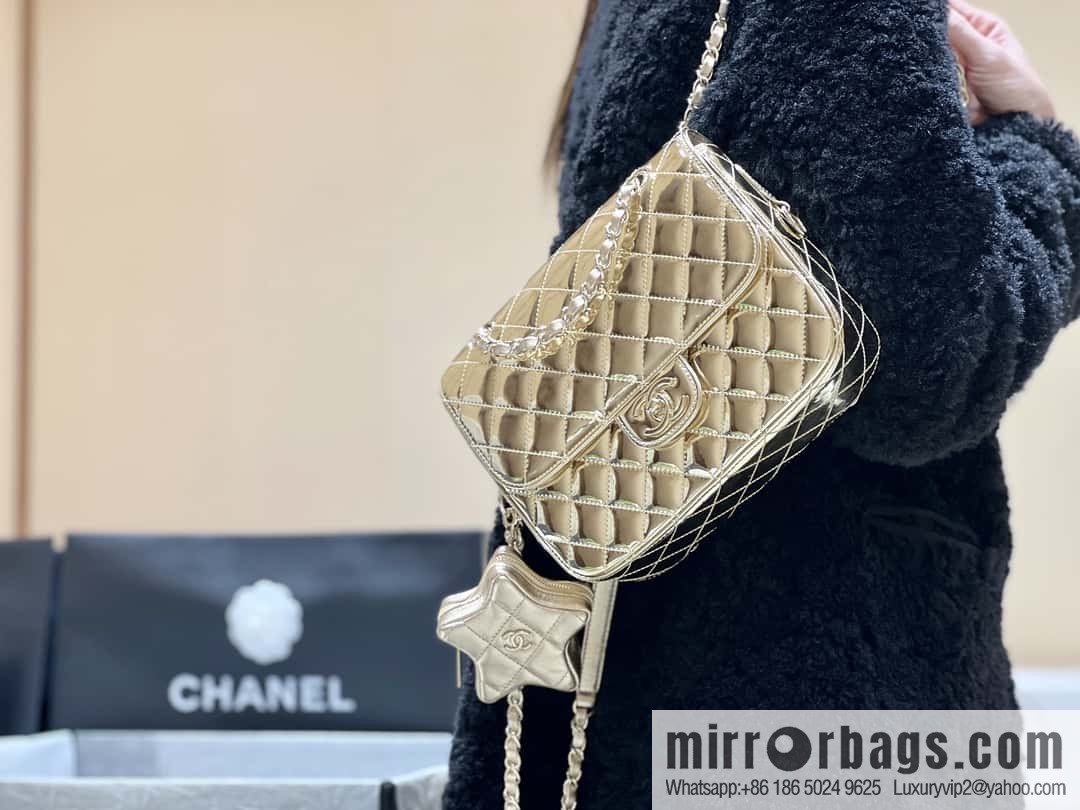 CHANEL 24C early spring vacation series catwalk model patent leather double backpack AS4649 gold