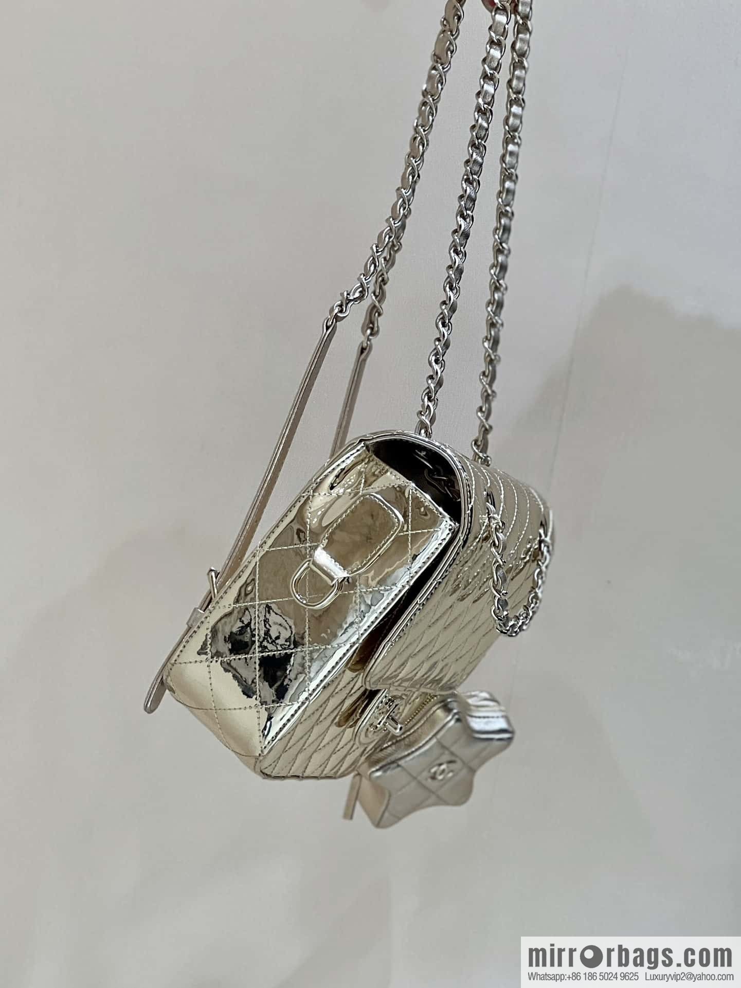 CHANEL 24C early spring vacation series catwalk model patent leather double backpack AS4649 gold