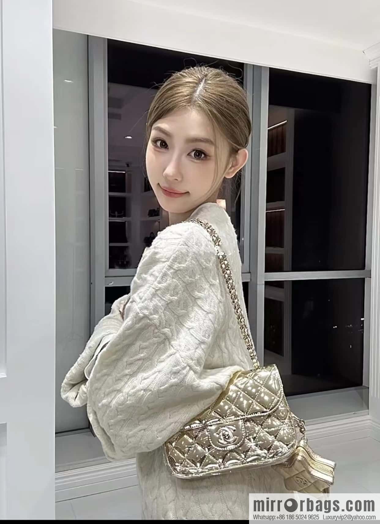 CHANEL 24C early spring vacation series CF patent leather cover bag AS4646 gold
