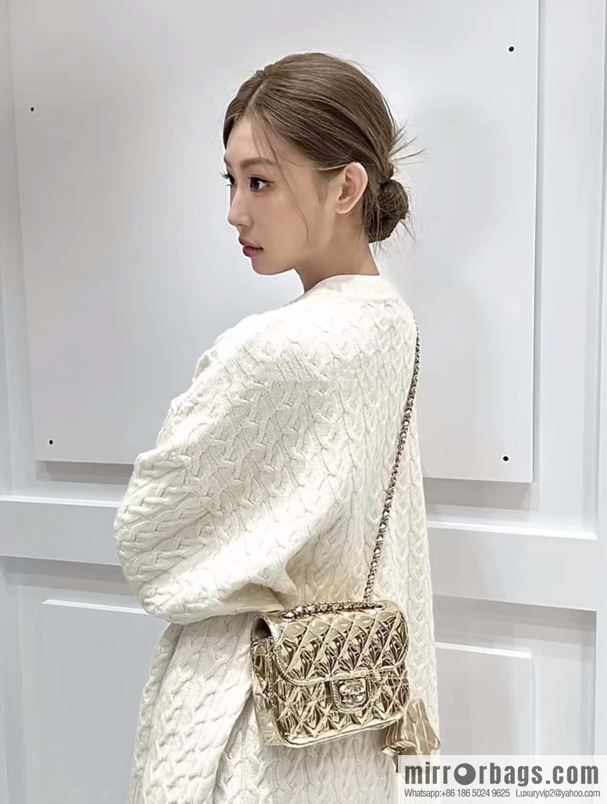 CHANEL 24C early spring vacation series CF patent leather cover bag AS4646 gold