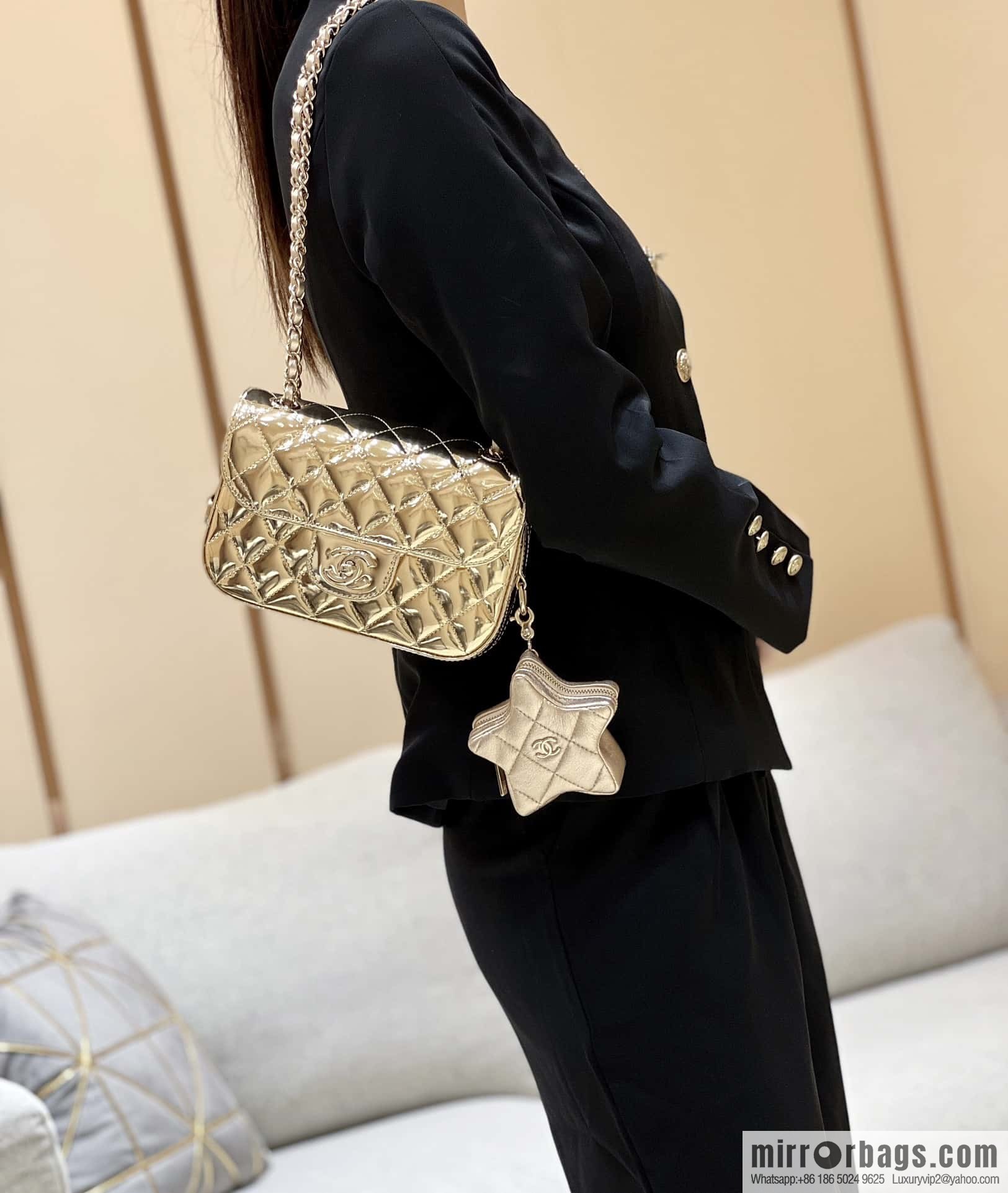 CHANEL 24C early spring vacation series CF patent leather cover bag AS4646 gold
