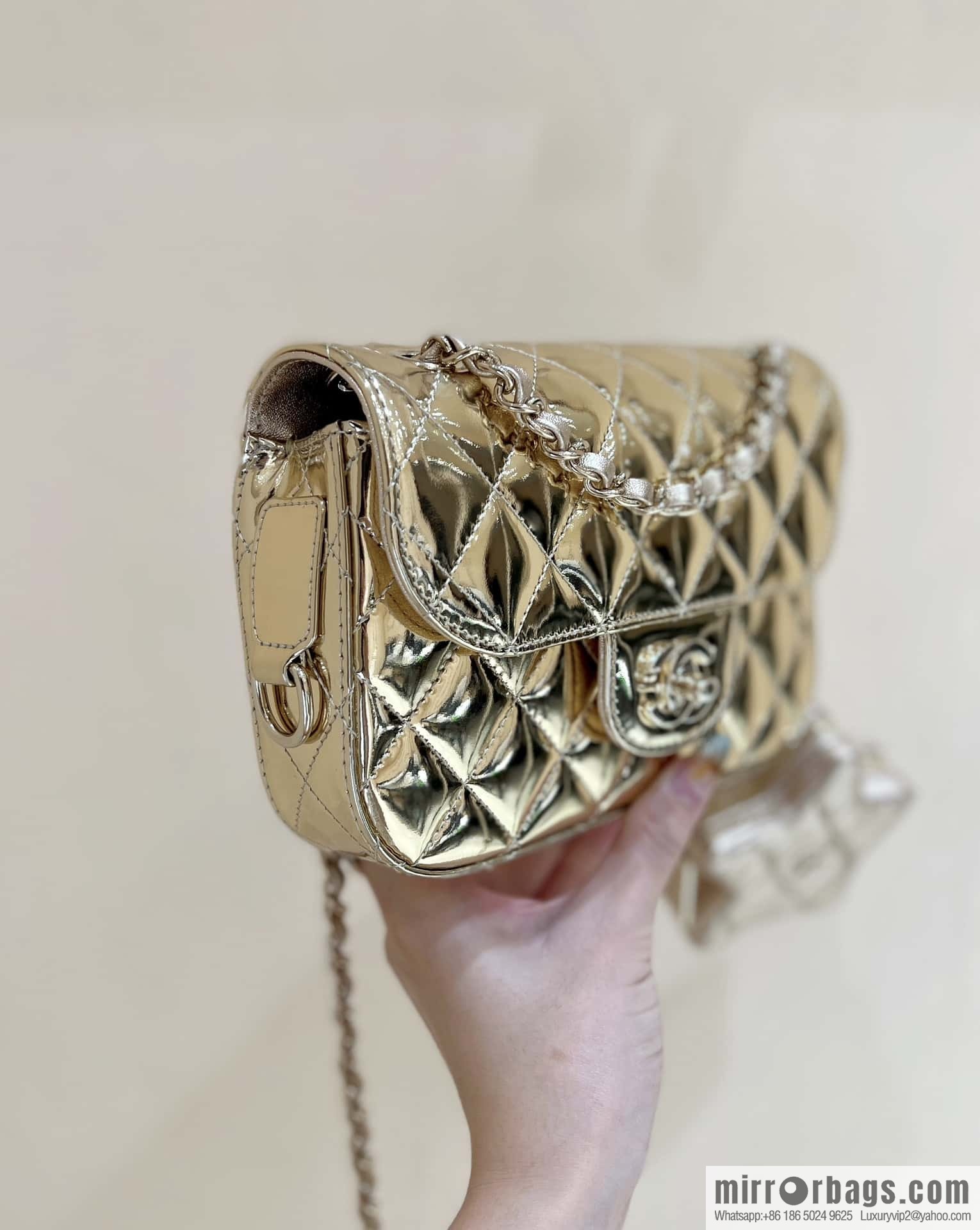 CHANEL 24C early spring vacation series CF patent leather cover bag AS4646 gold