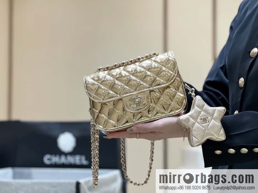 CHANEL 24C early spring vacation series CF patent leather cover bag AS4646 gold