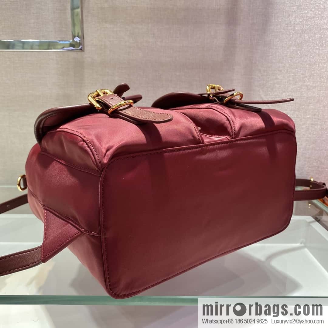 PRADA new backpack 🎉 1BZ677 red