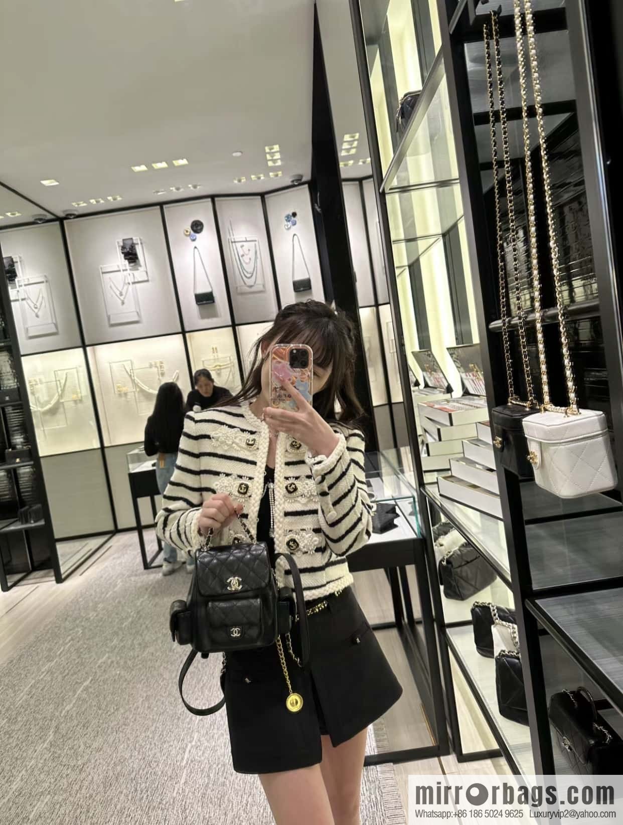 CHANEL 23K new, tank Dumas small shoulder backpack AS4399 black